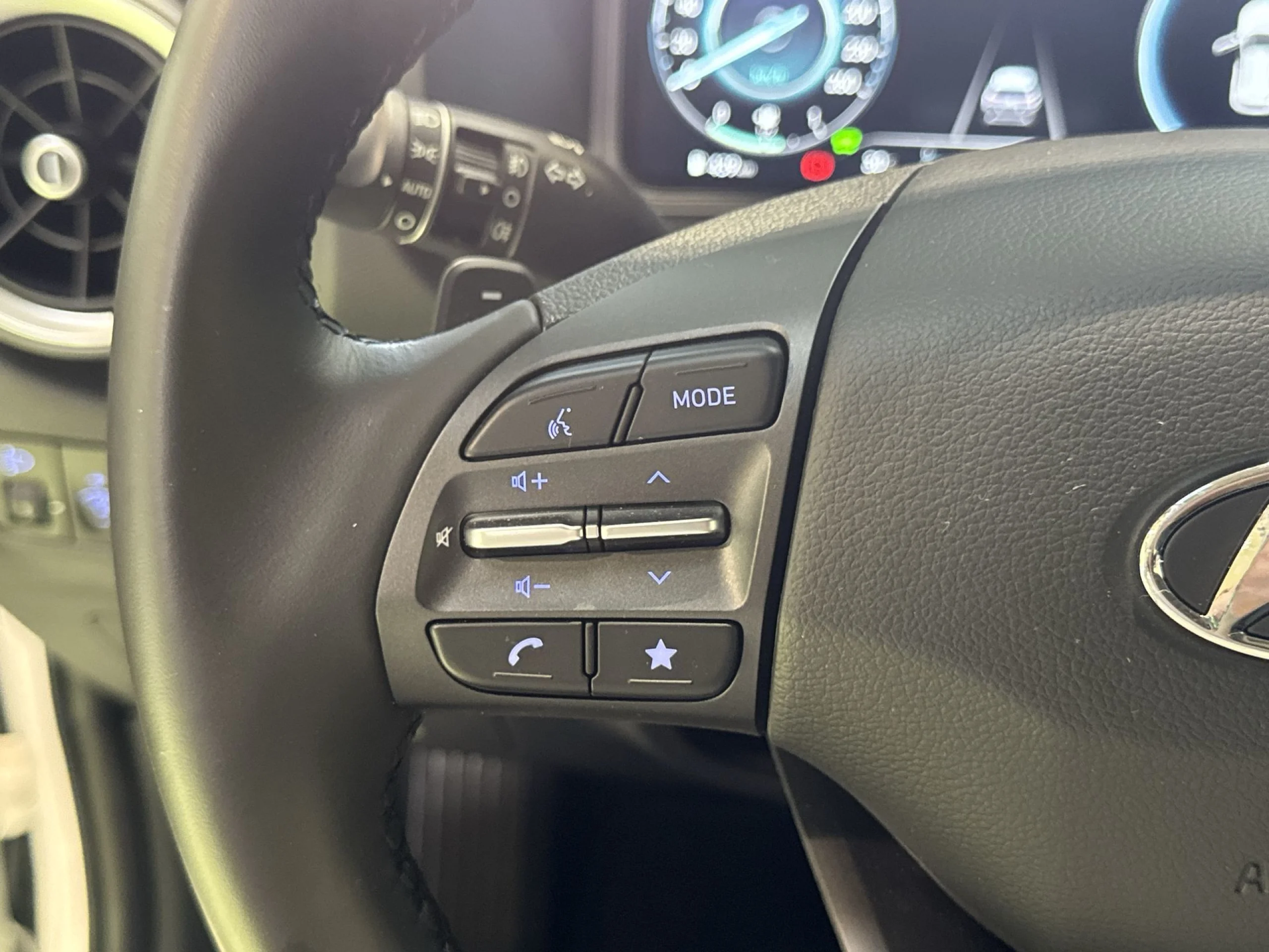Hyundai Kona 1.6 GDI HEV Maxx DCT 104 kW (141 CV) - Foto 15