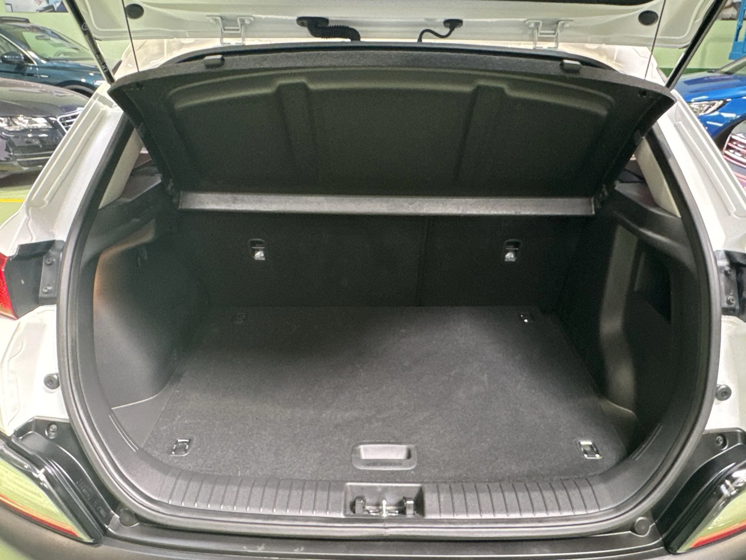 Hyundai Kona 1.6 GDI HEV Maxx DCT 104 kW (141 CV) - Foto 33