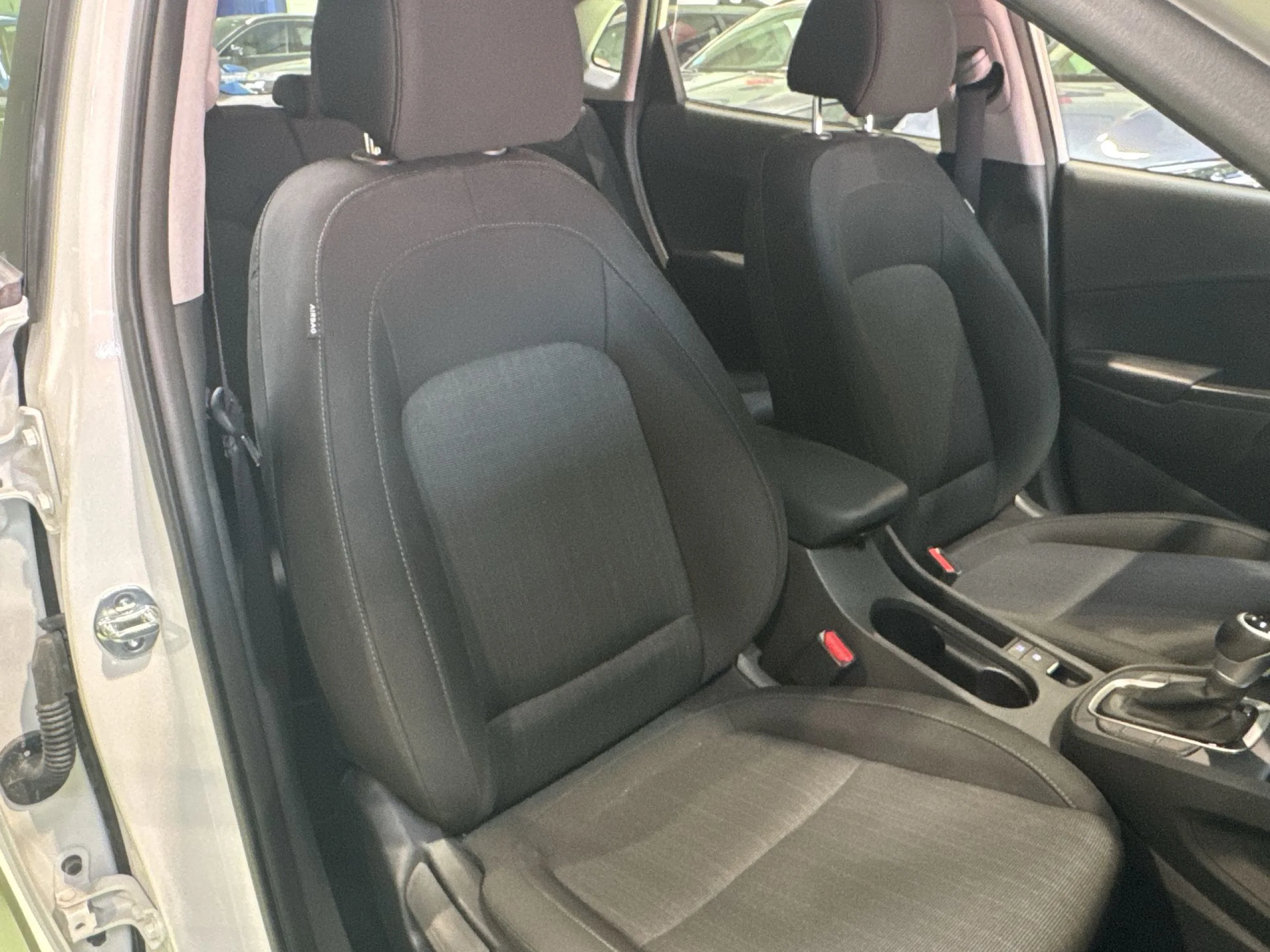 Hyundai Kona 1.6 GDI HEV Maxx DCT 104 kW (141 CV) - Foto 34