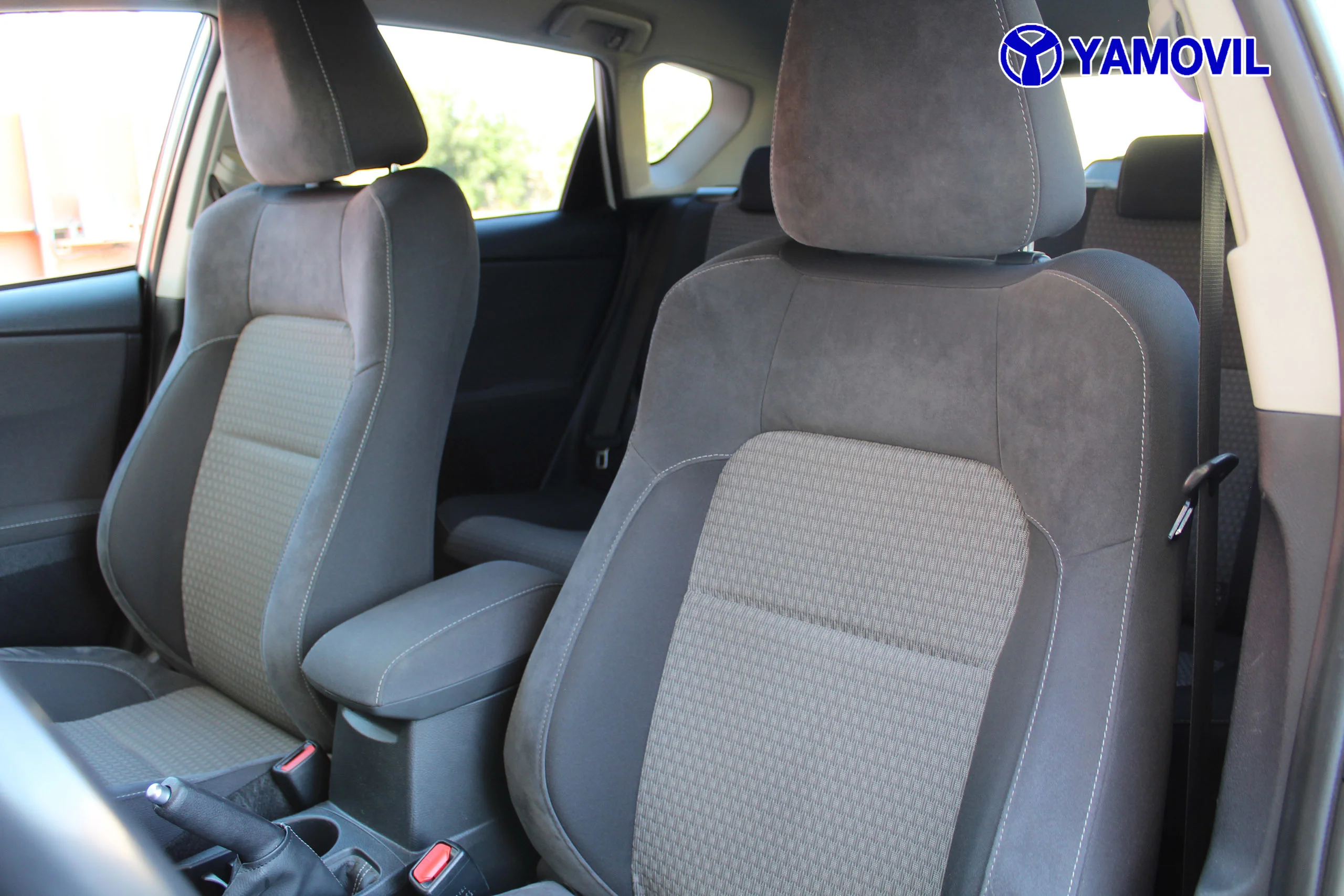 Toyota Auris HÍBRIDO 140H FEEL EDITION 5P E-CVT AUTOMÁTICO - Foto 13