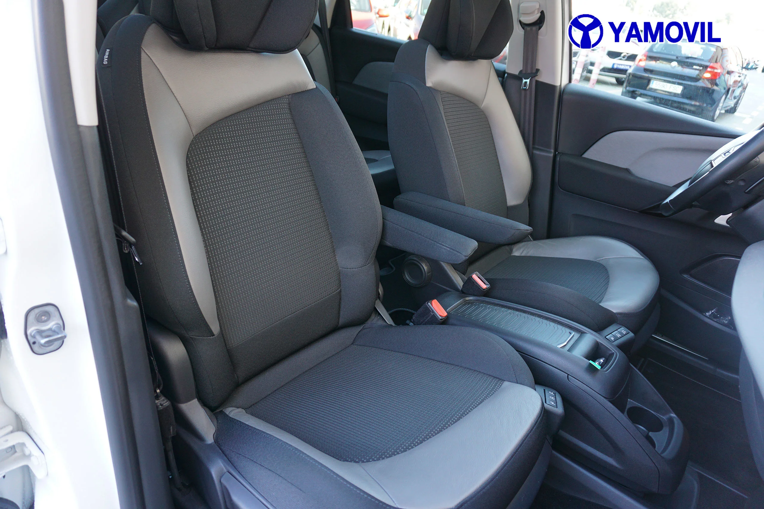 Citroen C4 Spacetourer PureTech 130 SANDS Shine EAT8 96 kW (130 CV) - Foto 15