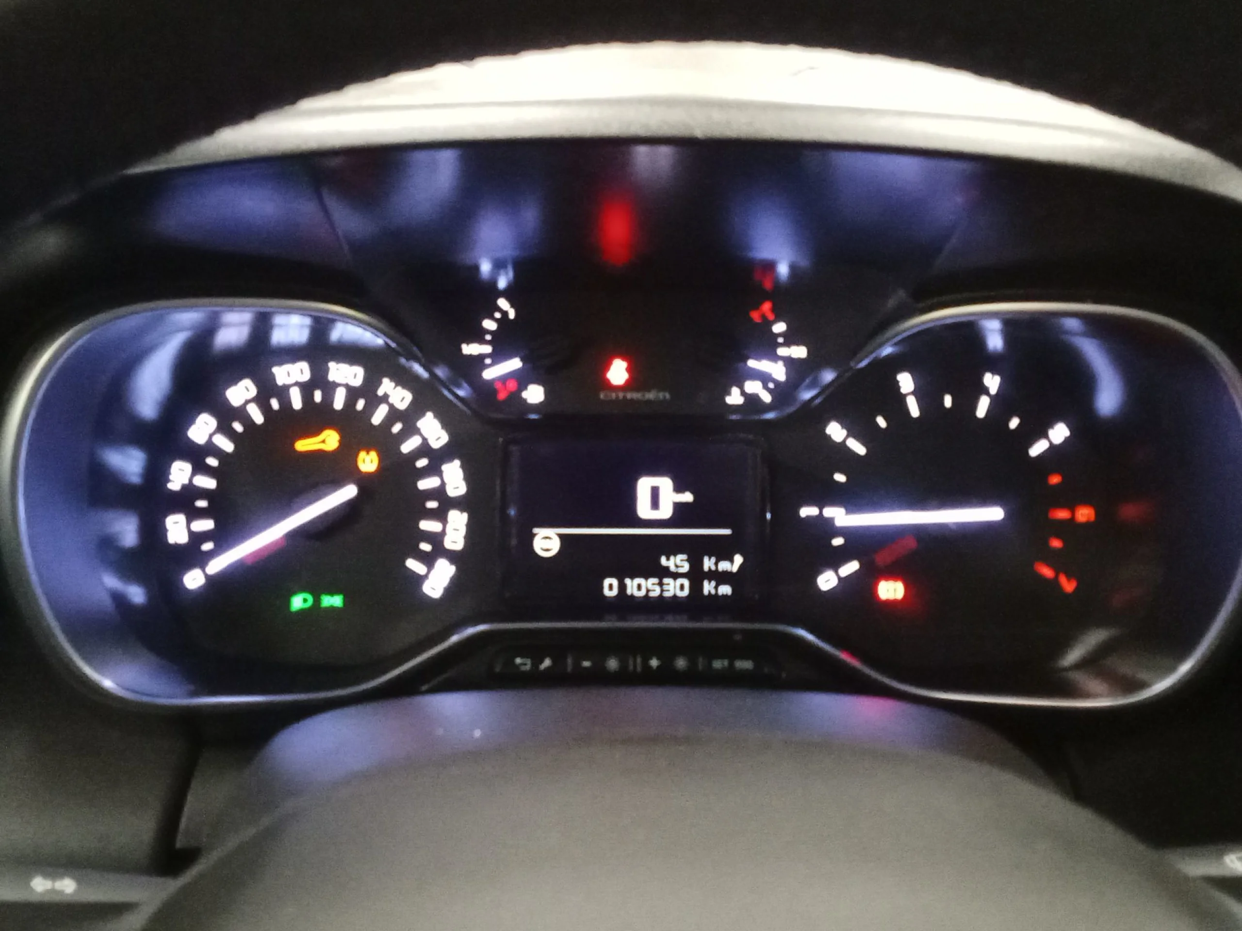 Citroen C3 Aircross PureTech 110 SANDS Shine 81 kW (110 CV) - Foto 19