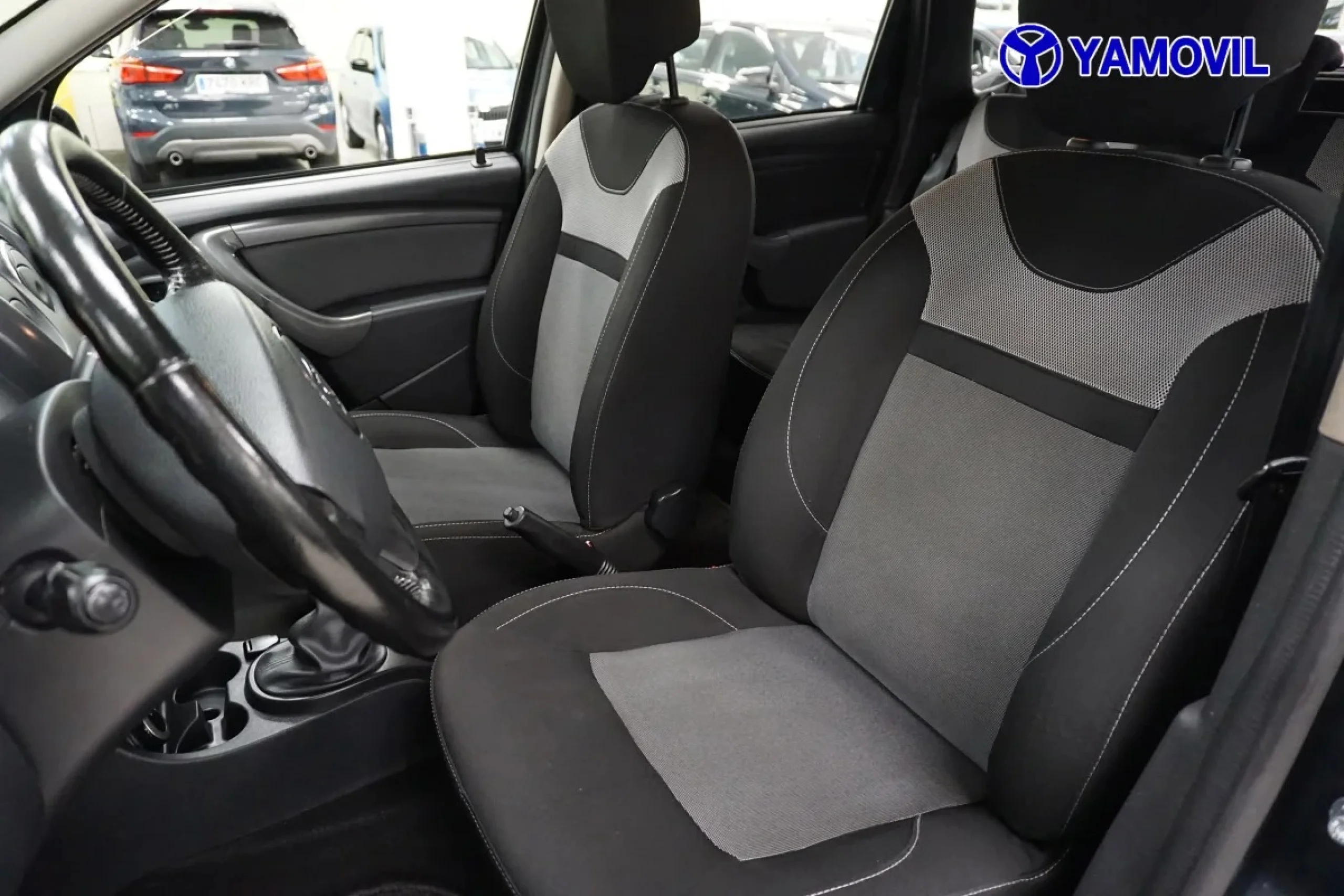Dacia Duster 1.5 dCi Laureate 4x4 81 kW (110 CV) - Foto 13