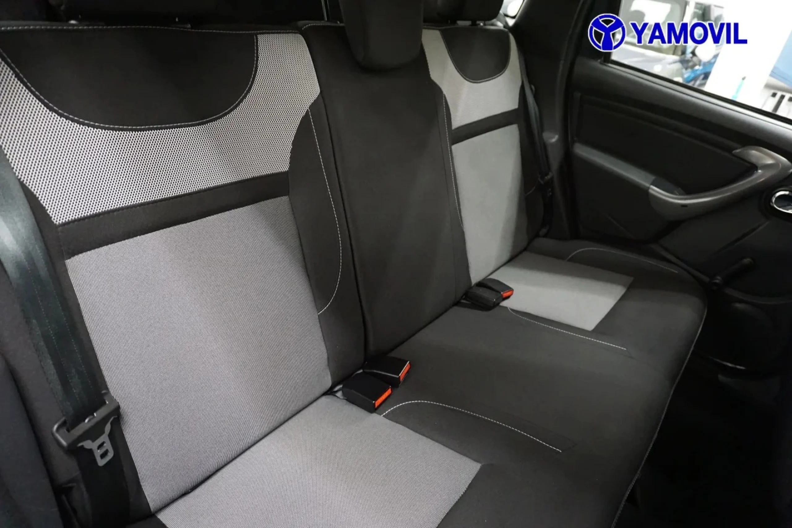 Dacia Duster 1.5 dCi Laureate 4x4 81 kW (110 CV) - Foto 16