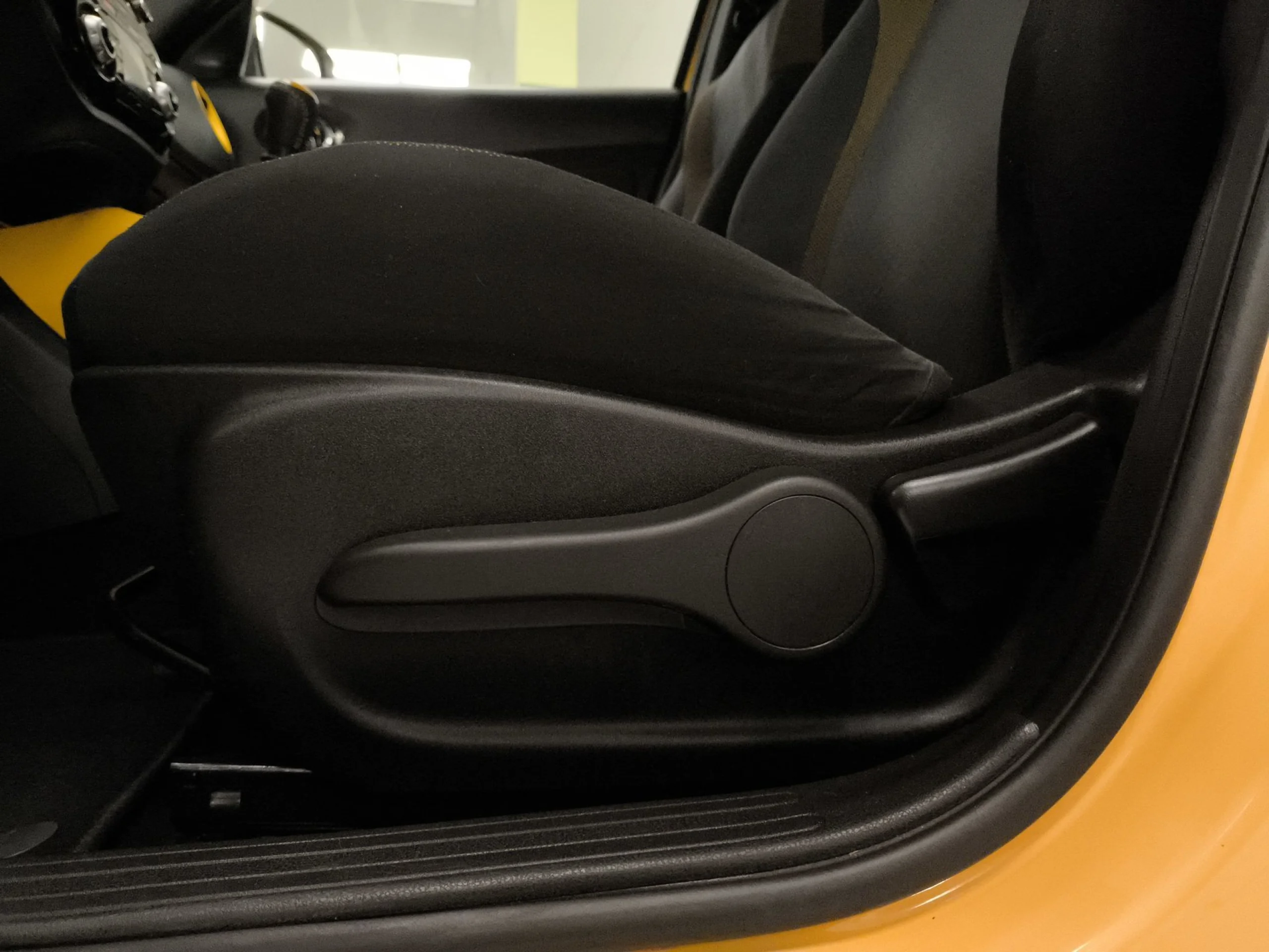 Nissan Juke 1.5 dCi Acenta 4x2 81 kW (110 CV) - Foto 9