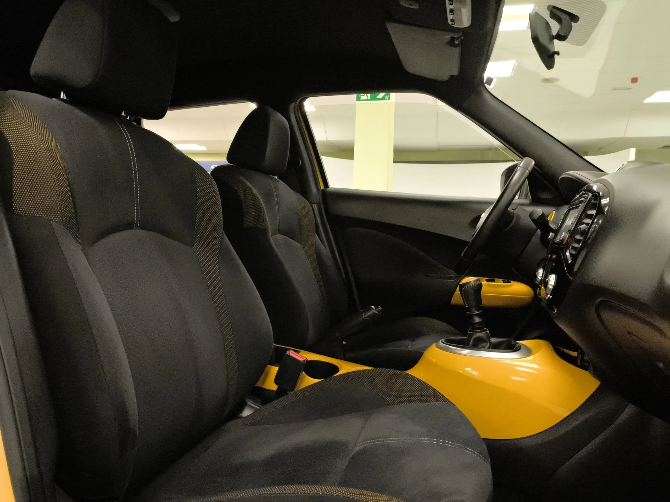 Nissan Juke 1.5 dCi Acenta 4x2 81 kW (110 CV) - Foto 22