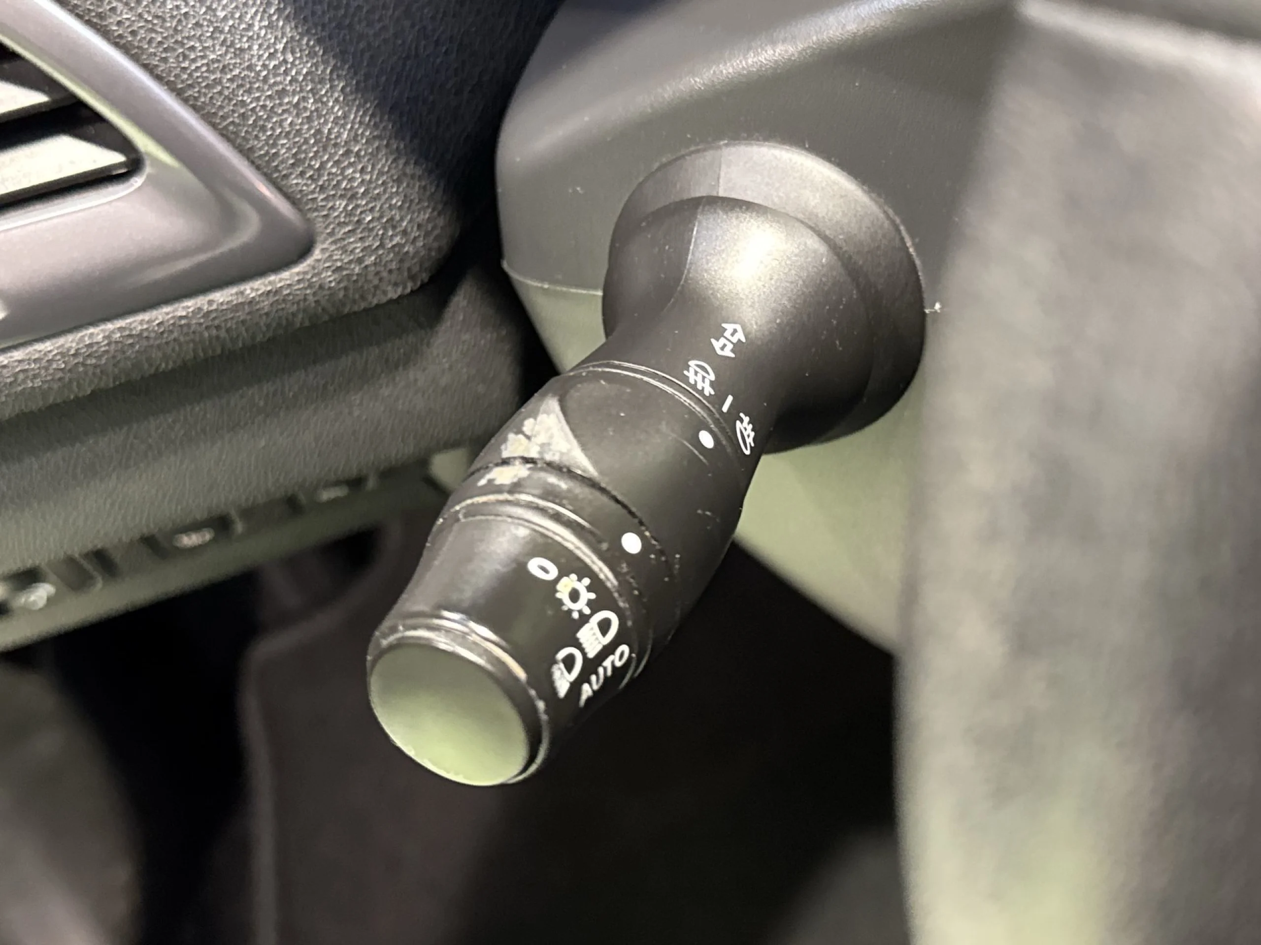 Renault Megane Limited Energy SANDS TCe 85 kW (115 CV) - Foto 12