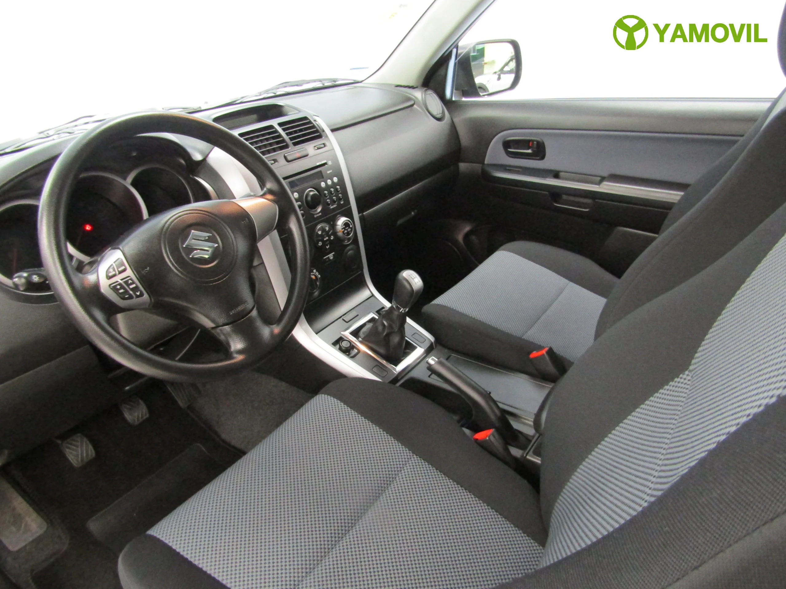 Suzuki Grand Vitara 1.9 DDIS 130CV XJ 4X4 - Foto 17