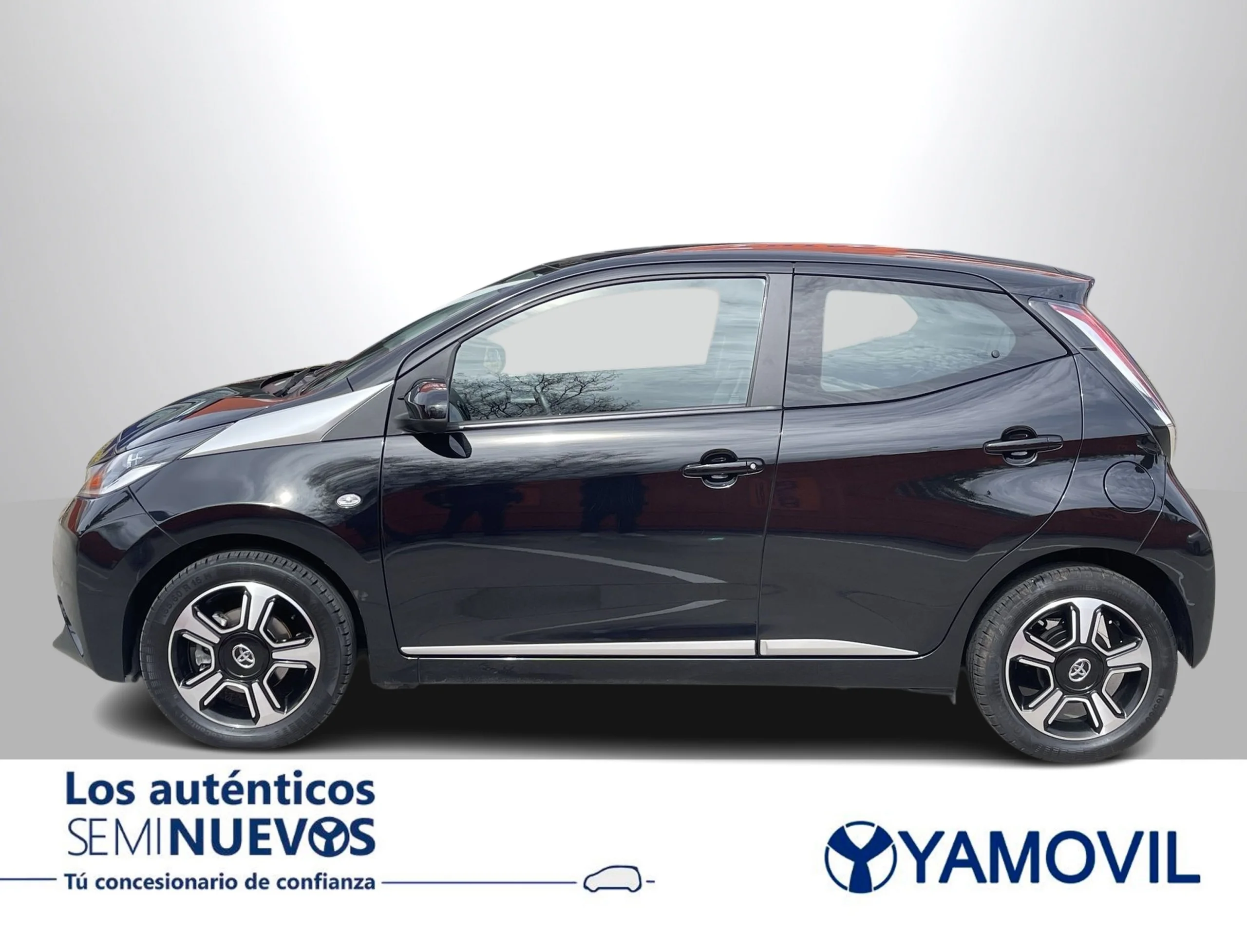 Toyota Aygo 1.0 VVT-i x-clusiv 51 kW (69 CV) - Foto 4