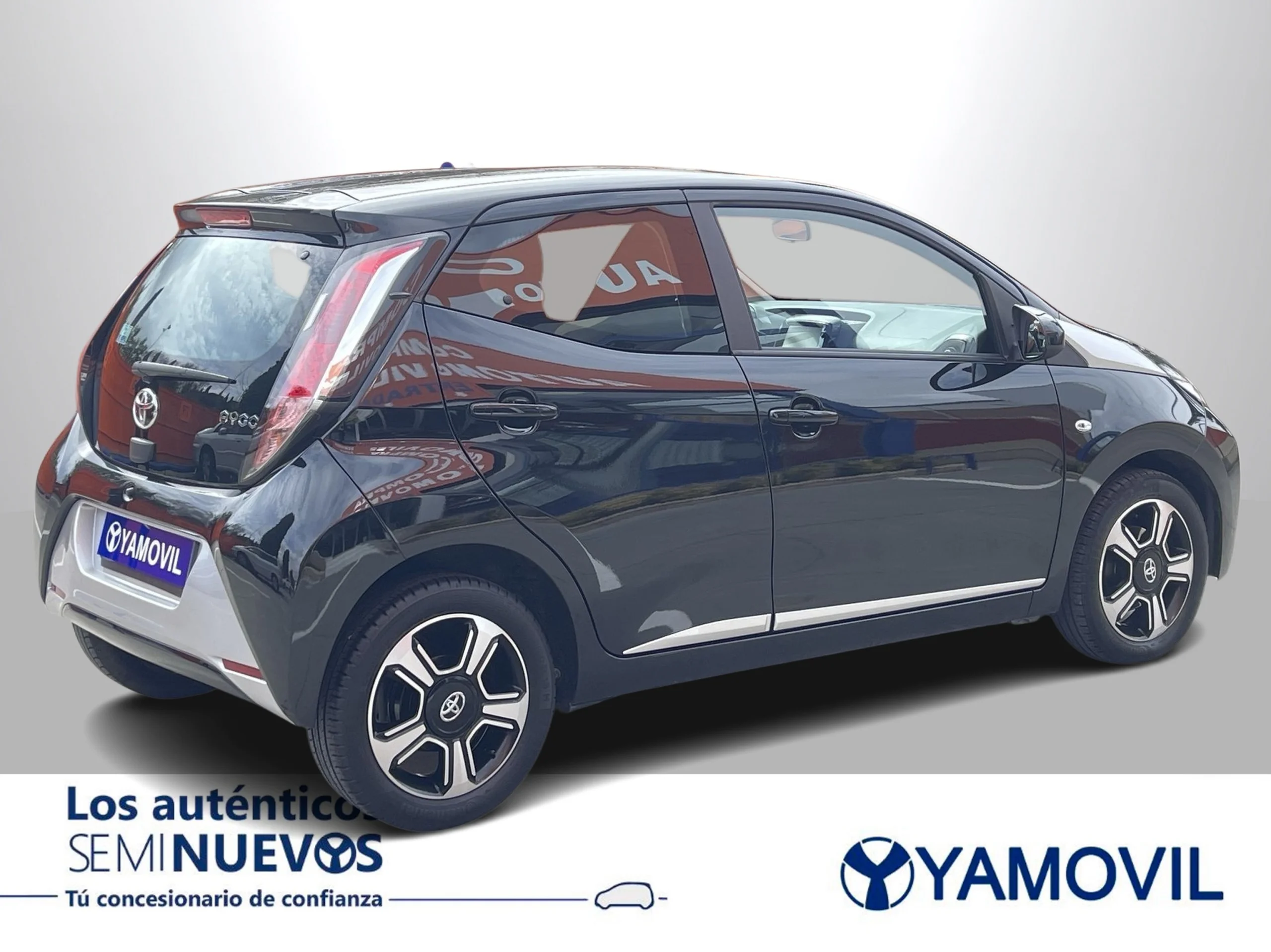 Toyota Aygo 1.0 VVT-i x-clusiv 51 kW (69 CV) - Foto 6