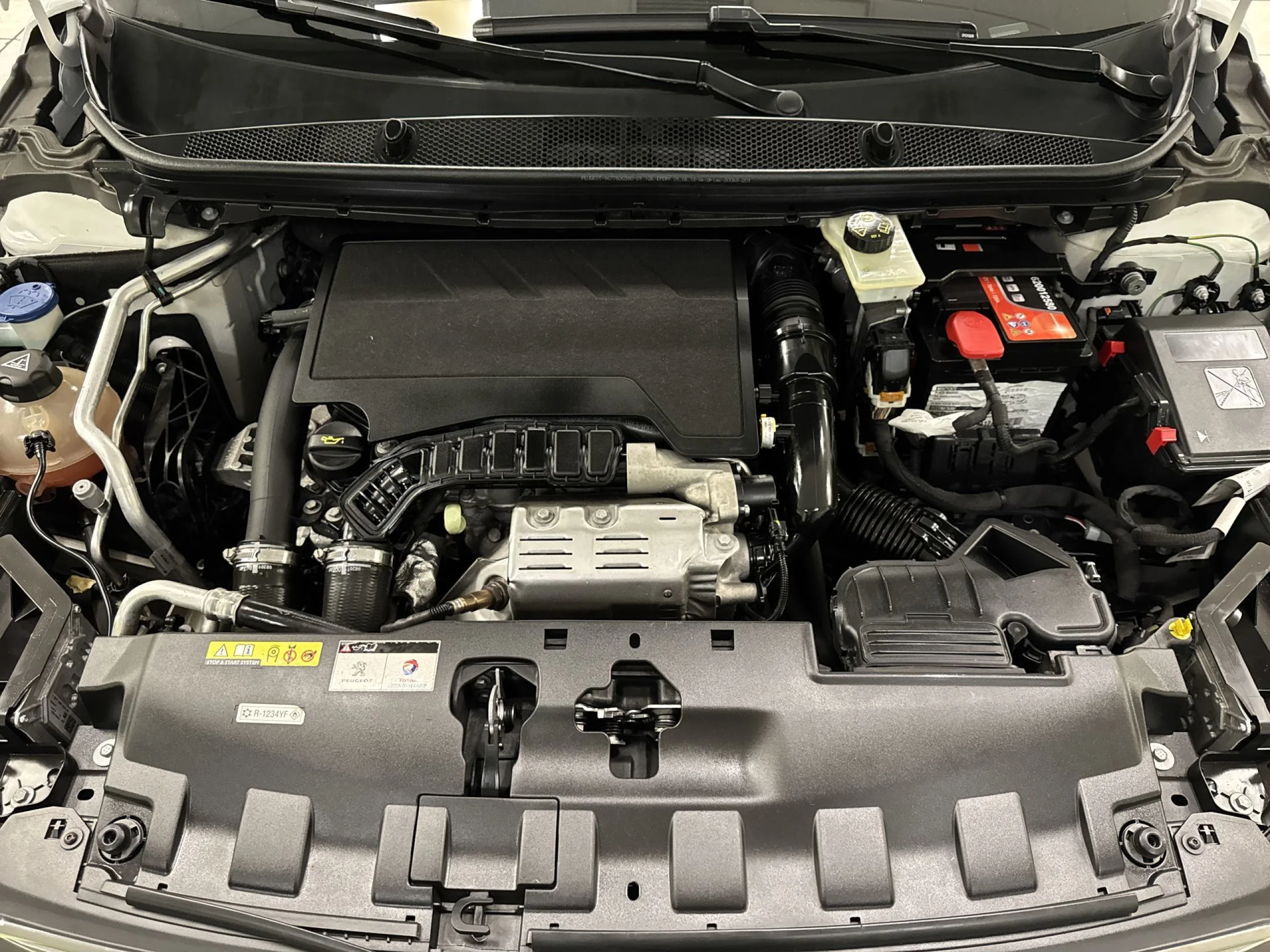 Peugeot 308 PureTech 130 SANDS Tech Edition 96 kW (130 CV) - Foto 27