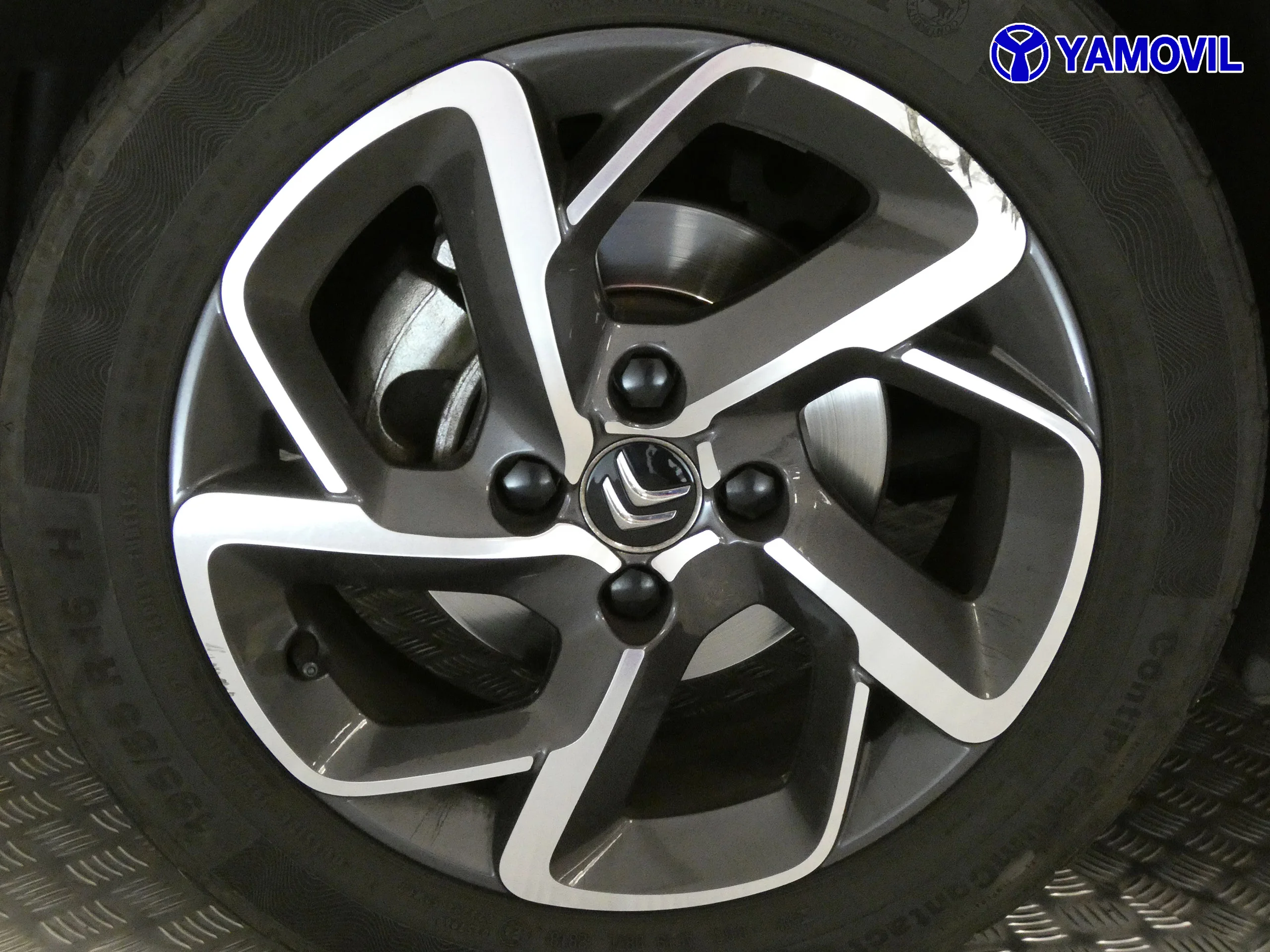 Citroen C-Elysee 1.2 PURETECH SHINE 4P - Foto 9