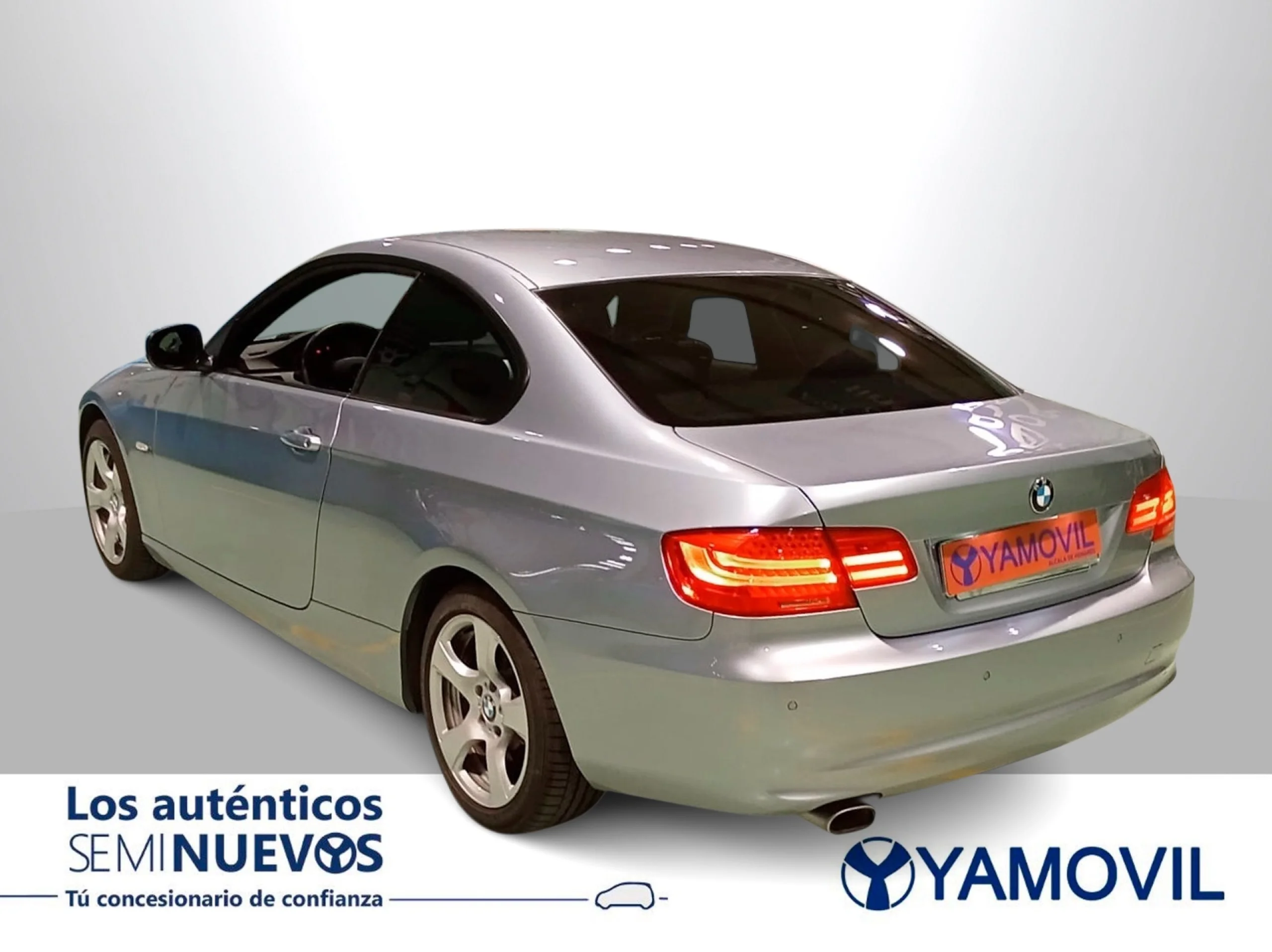 BMW Serie 3 320d Coupe 135 kW (184 CV) - Foto 4