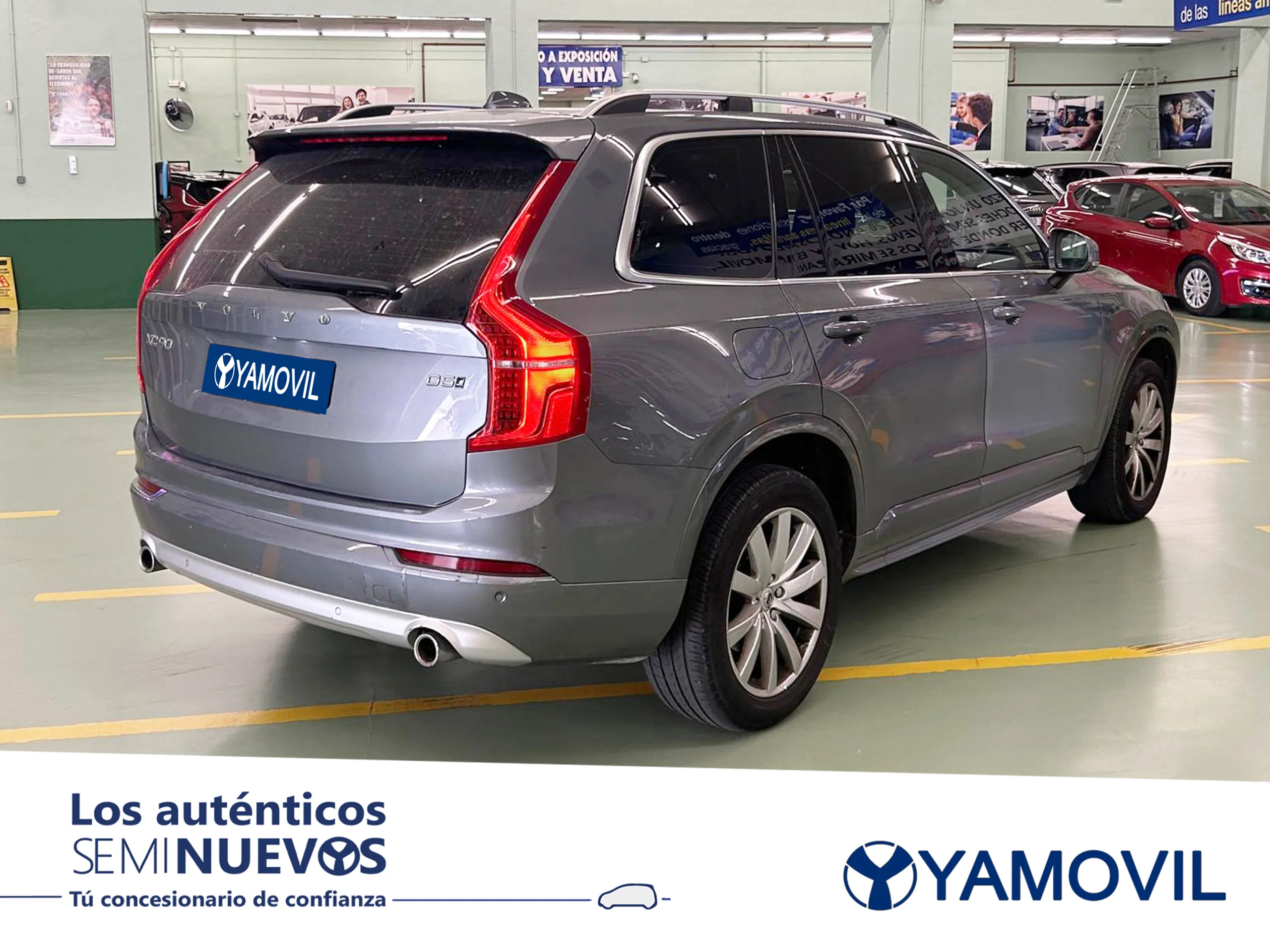 Volvo XC90 D5 Momentum AWD Auto 173 kW (235 CV) - Foto 2