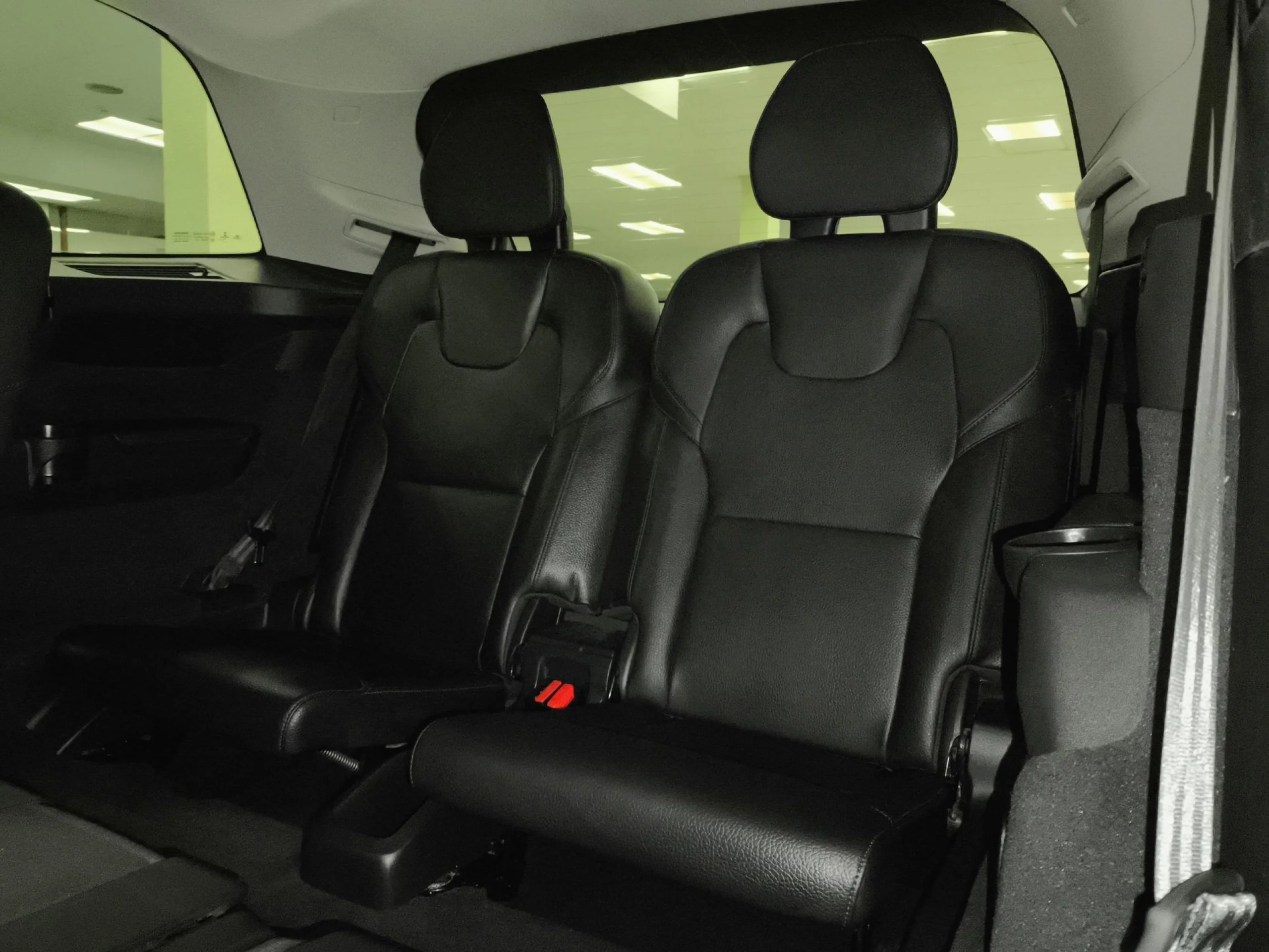 Volvo XC90 D5 Momentum AWD Auto 173 kW (235 CV) - Foto 26