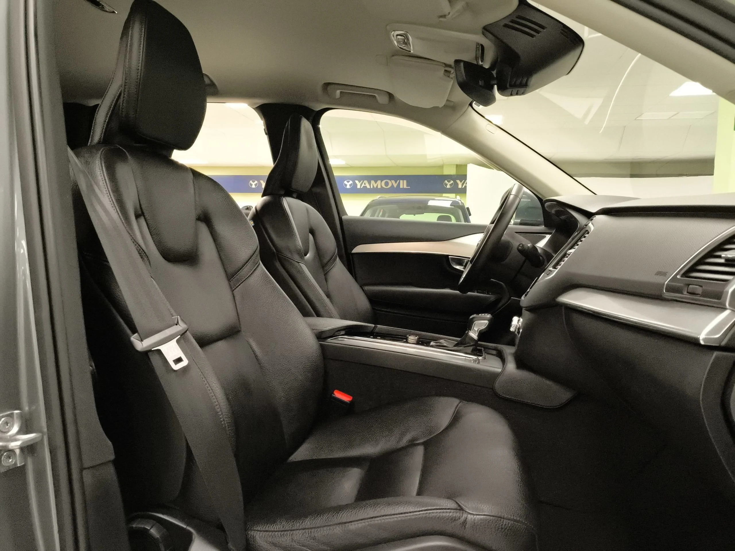 Volvo XC90 D5 Momentum AWD Auto 173 kW (235 CV) - Foto 28