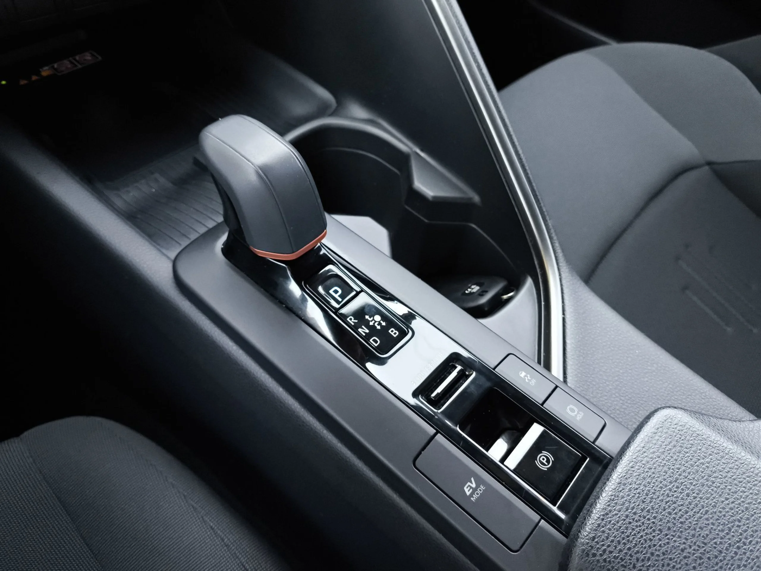 Toyota C-HR 140H Advance 103 kW (140 CV) - Foto 20