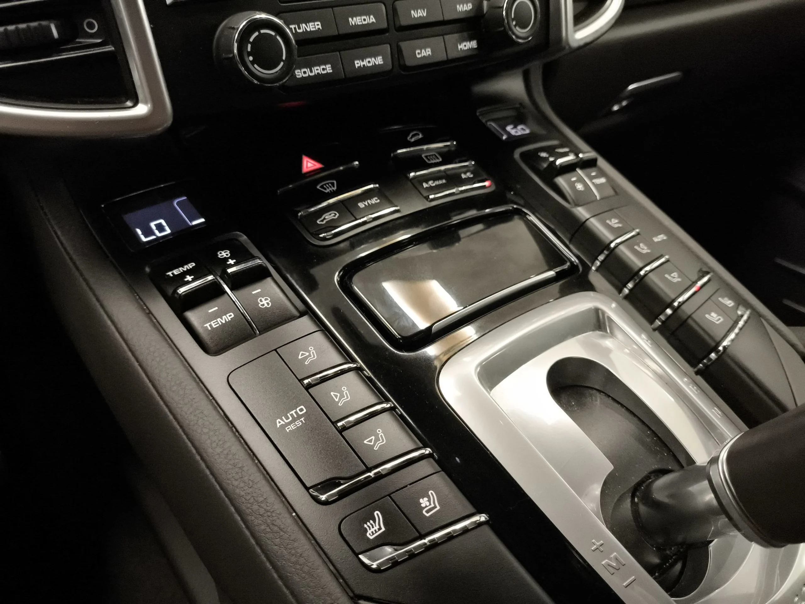 Porsche Cayenne S Platinum Edition Auto 309 kW (420 CV) - Foto 23