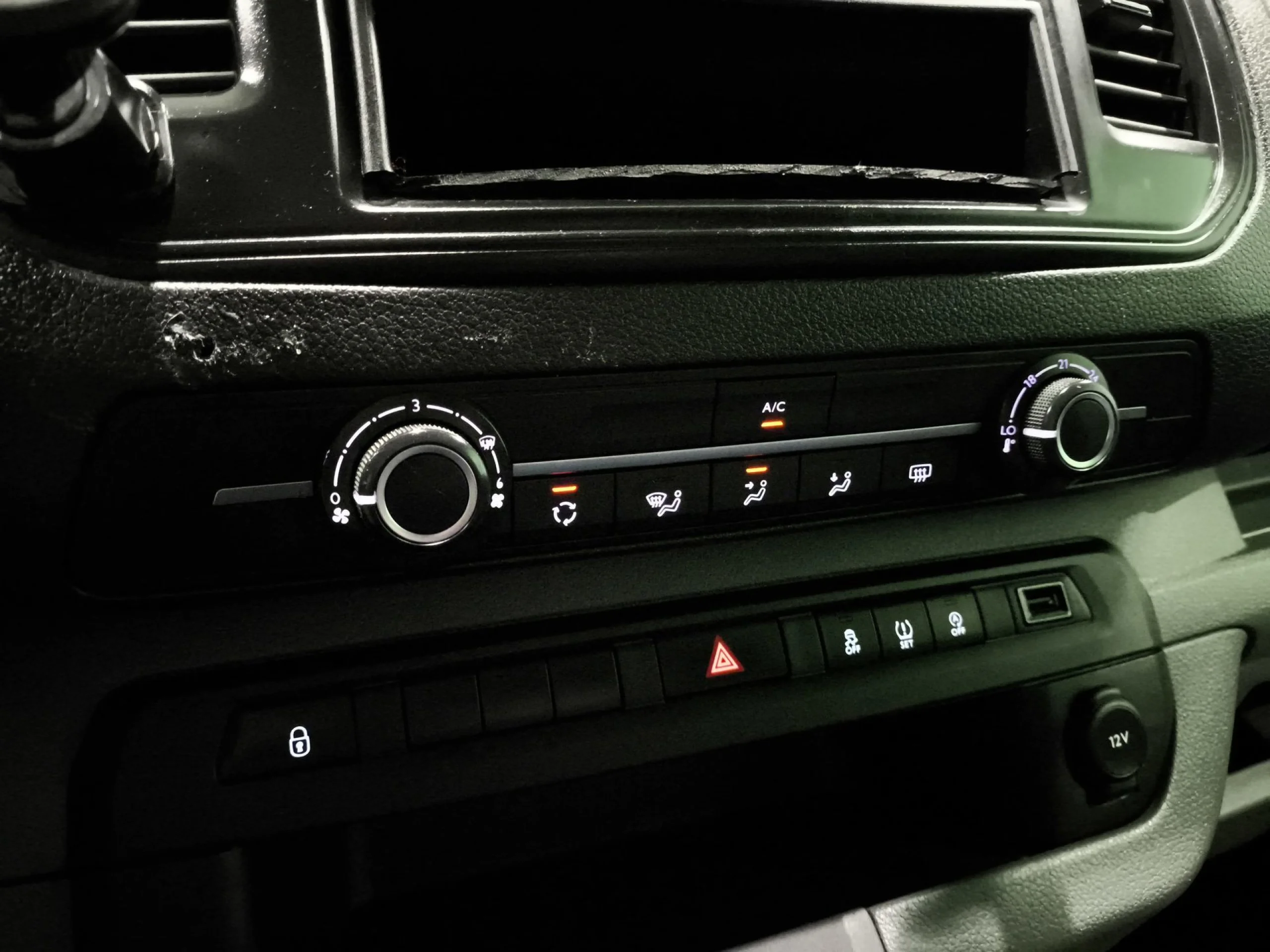 Citroen Jumpy Combi BlueHDi 120 Talla XL Confort 9 Plazas 88 kW (120 CV) - Foto 16