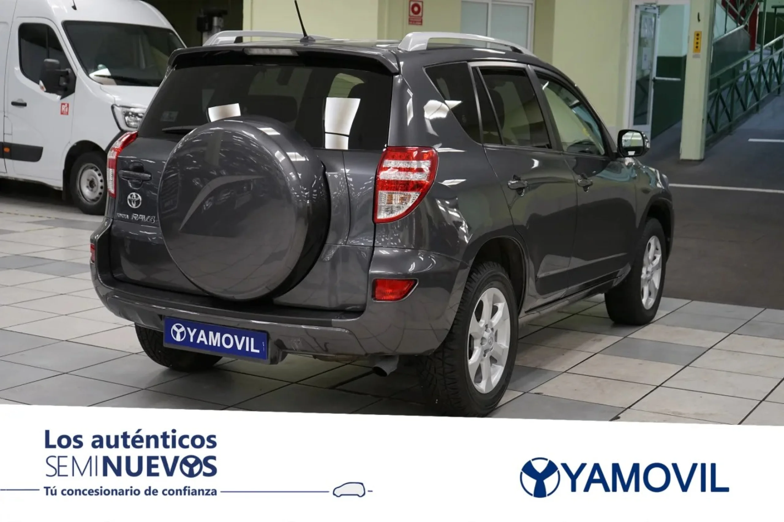 Toyota Rav4 2.2D-4D Advance 4x2 110 kW (150 CV) - Foto 4