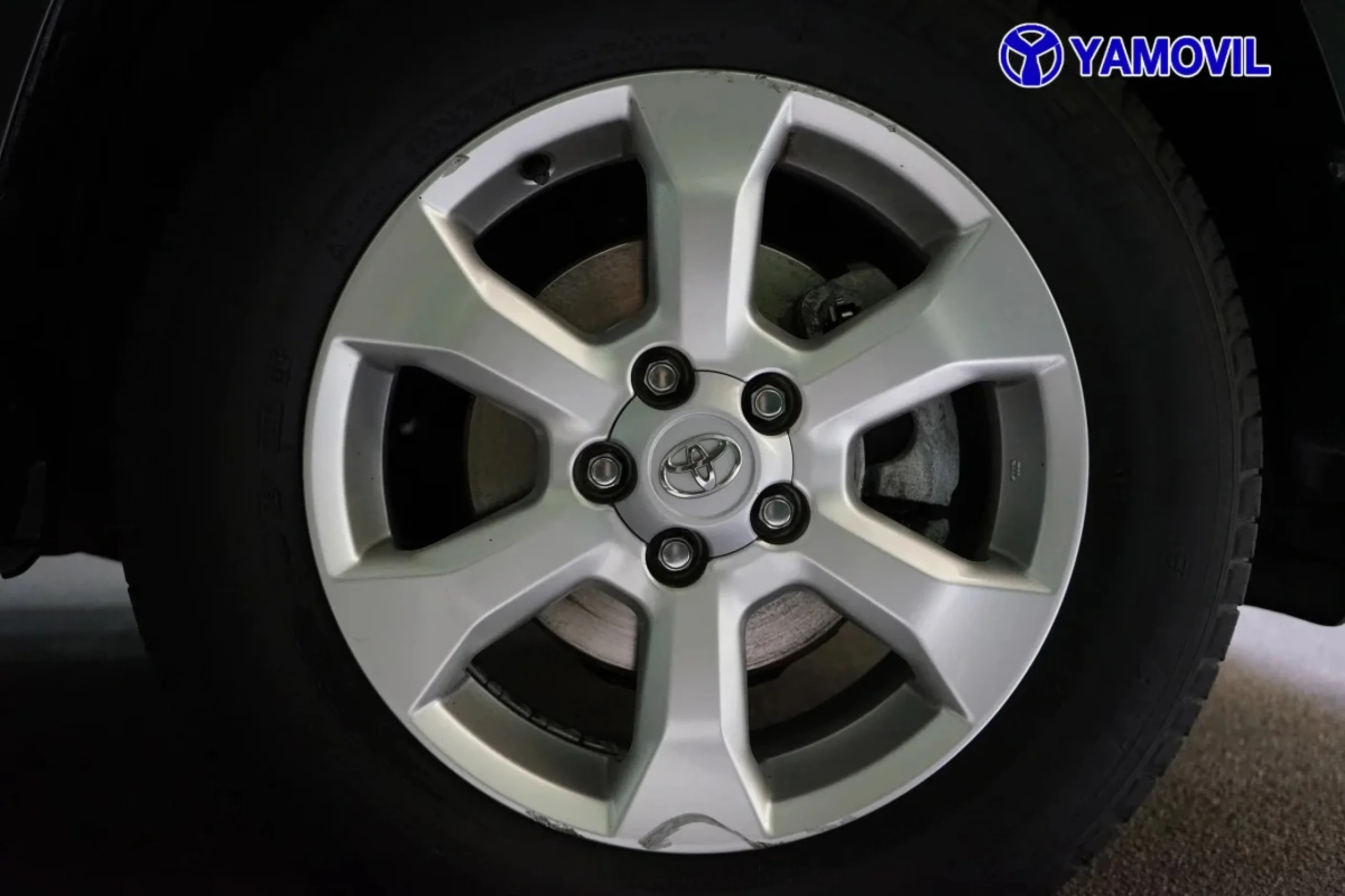 Toyota Rav4 2.2D-4D Advance 4x2 110 kW (150 CV) - Foto 9