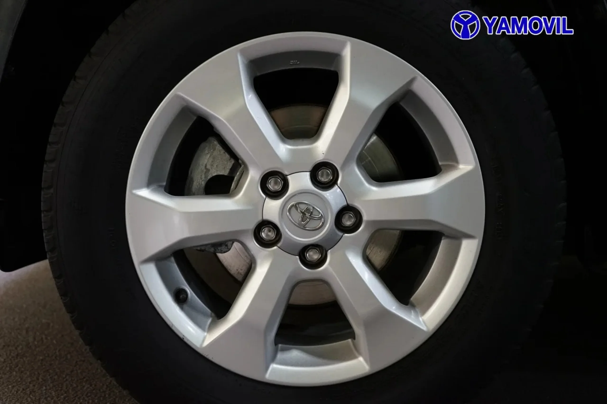 Toyota Rav4 2.2D-4D Advance 4x2 110 kW (150 CV) - Foto 12