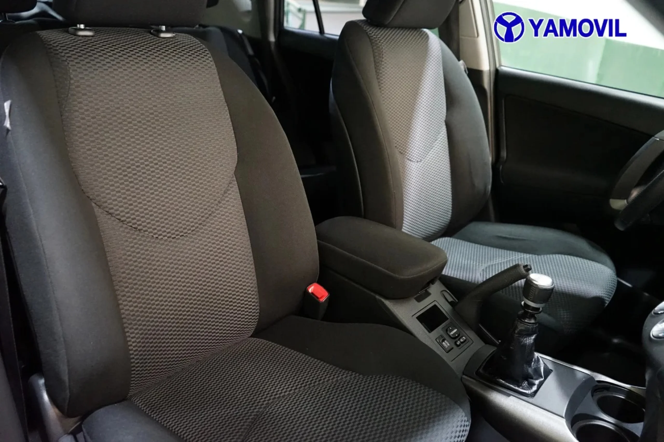 Toyota Rav4 2.2D-4D Advance 4x2 110 kW (150 CV) - Foto 15