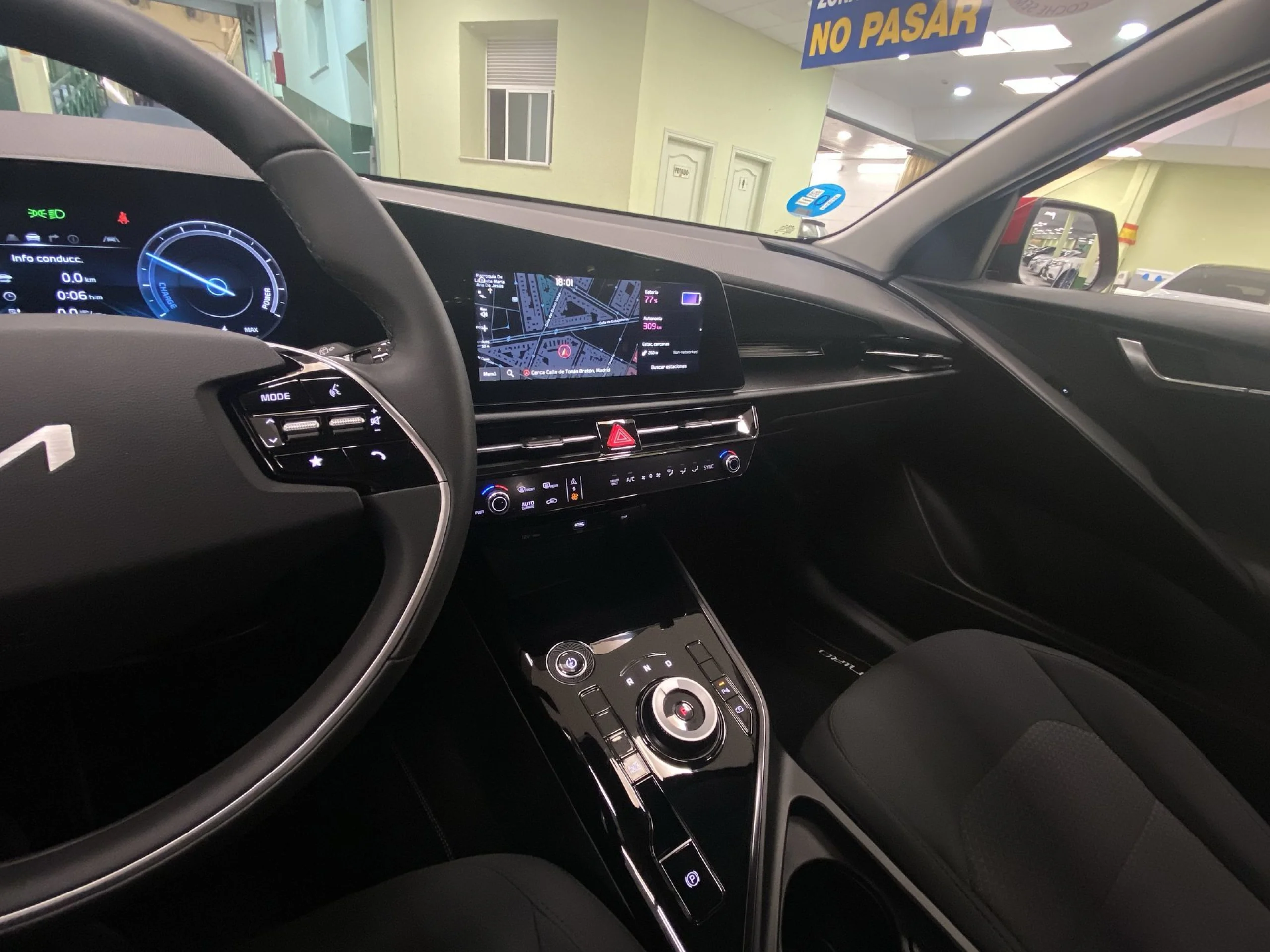 Kia E-niro Concept (Long Range) 150 kW (204 CV) - Foto 18