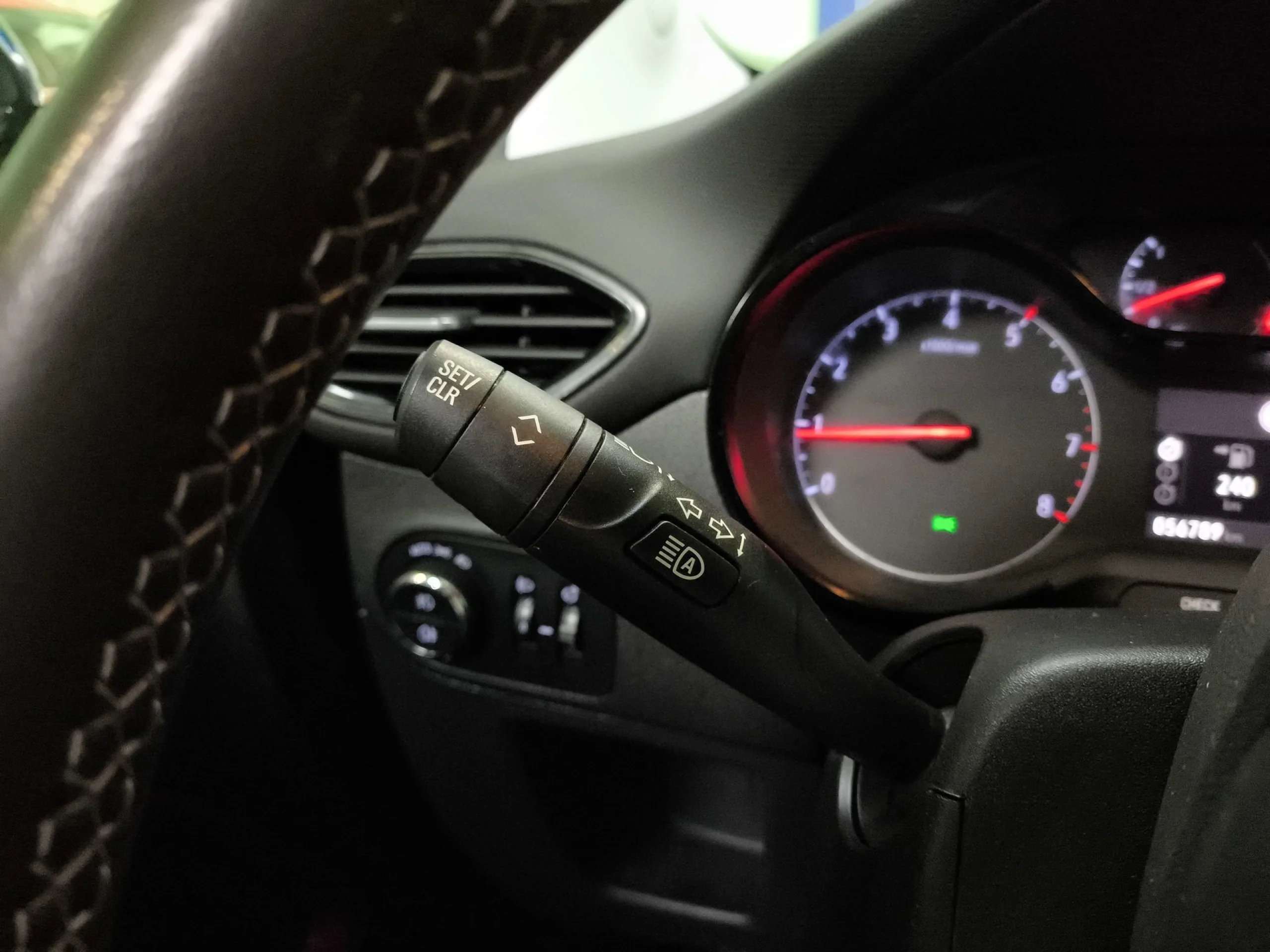 Opel Crossland 1.5D GS Line 81 kW (110 CV) - Foto 17