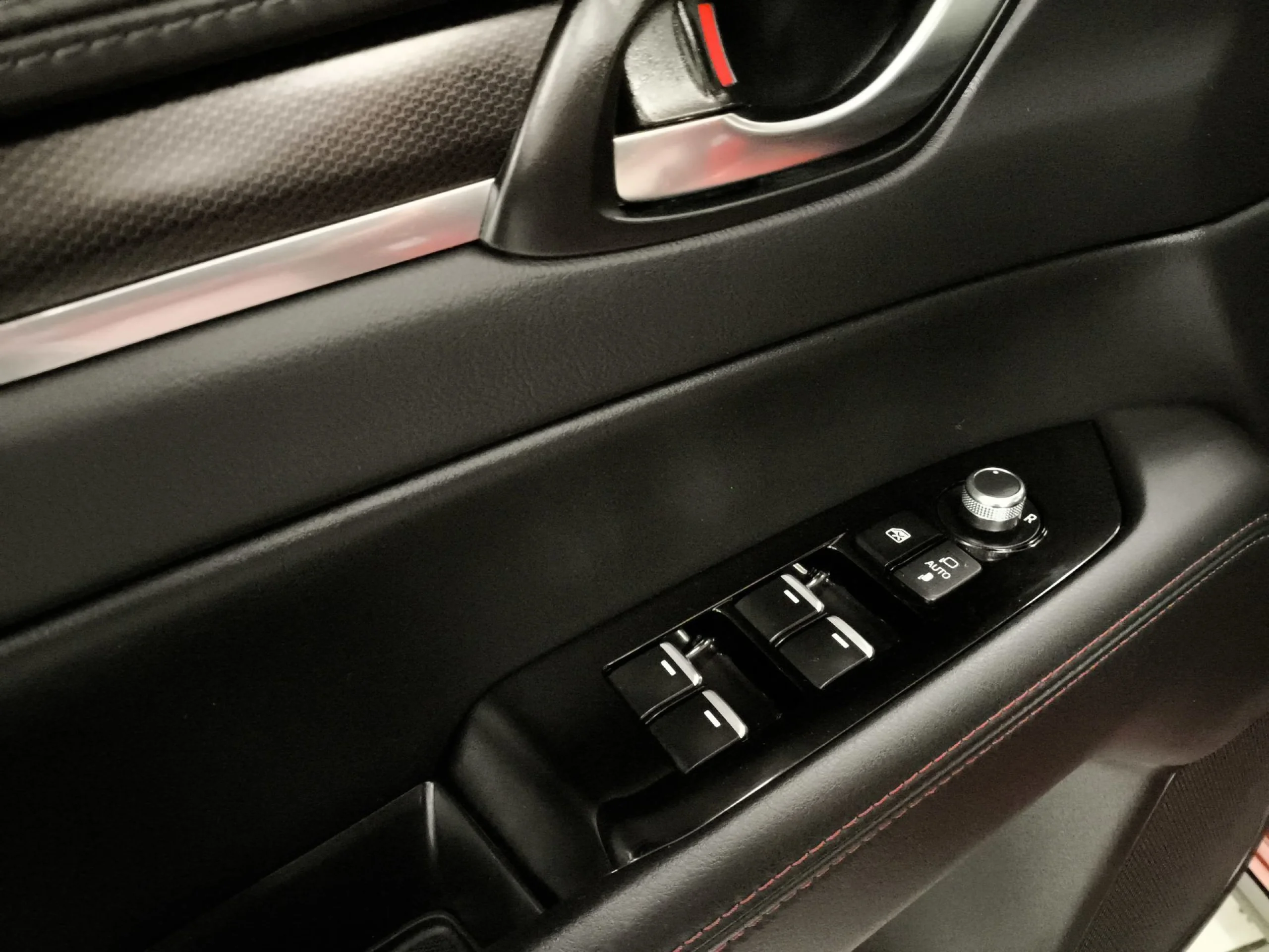 Mazda CX-5 2.0 GE Homura AT 121 kW (165 CV) - Foto 10