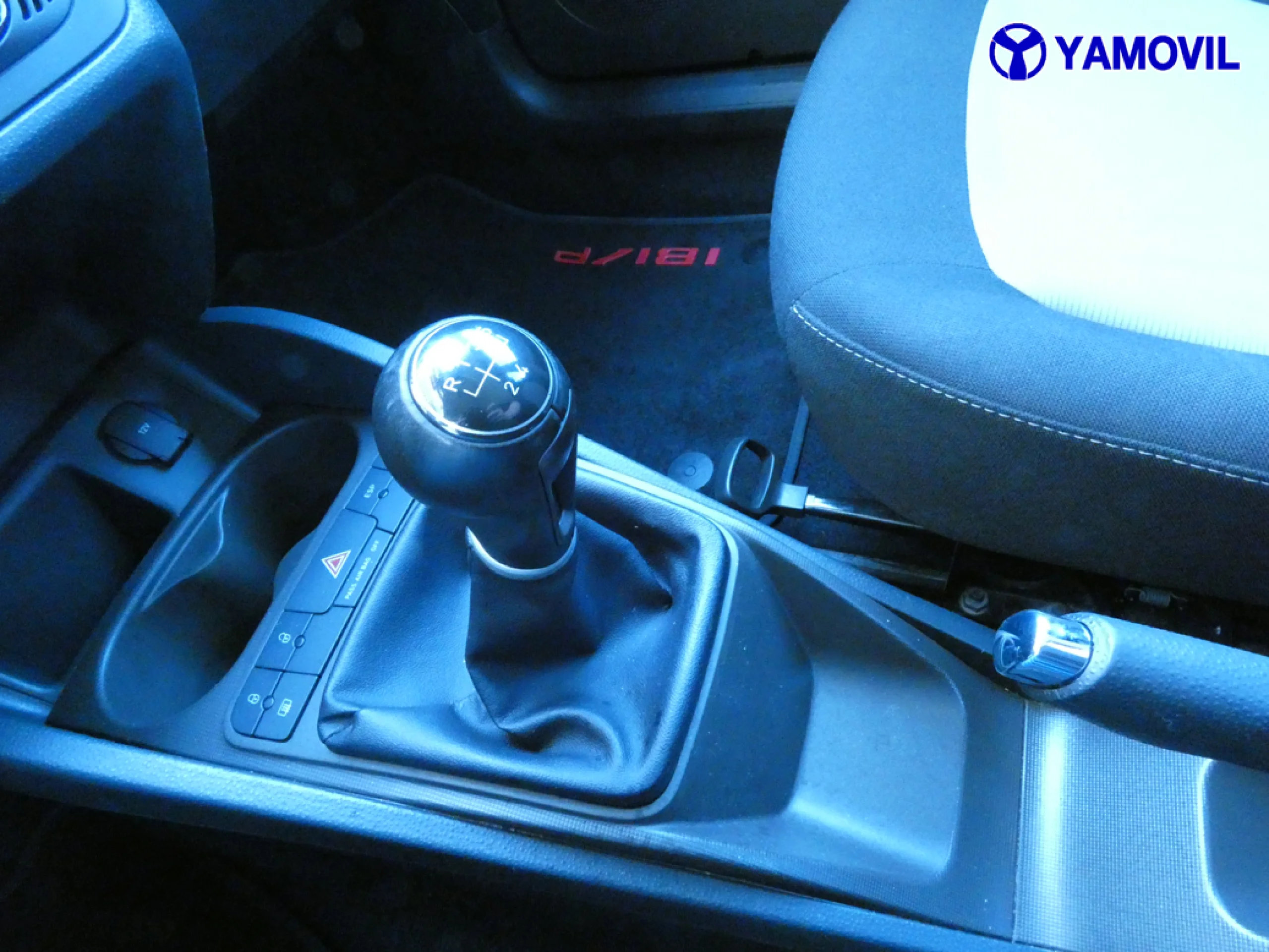 Seat Ibiza 1.6 TDI STYLE 5P - Foto 29