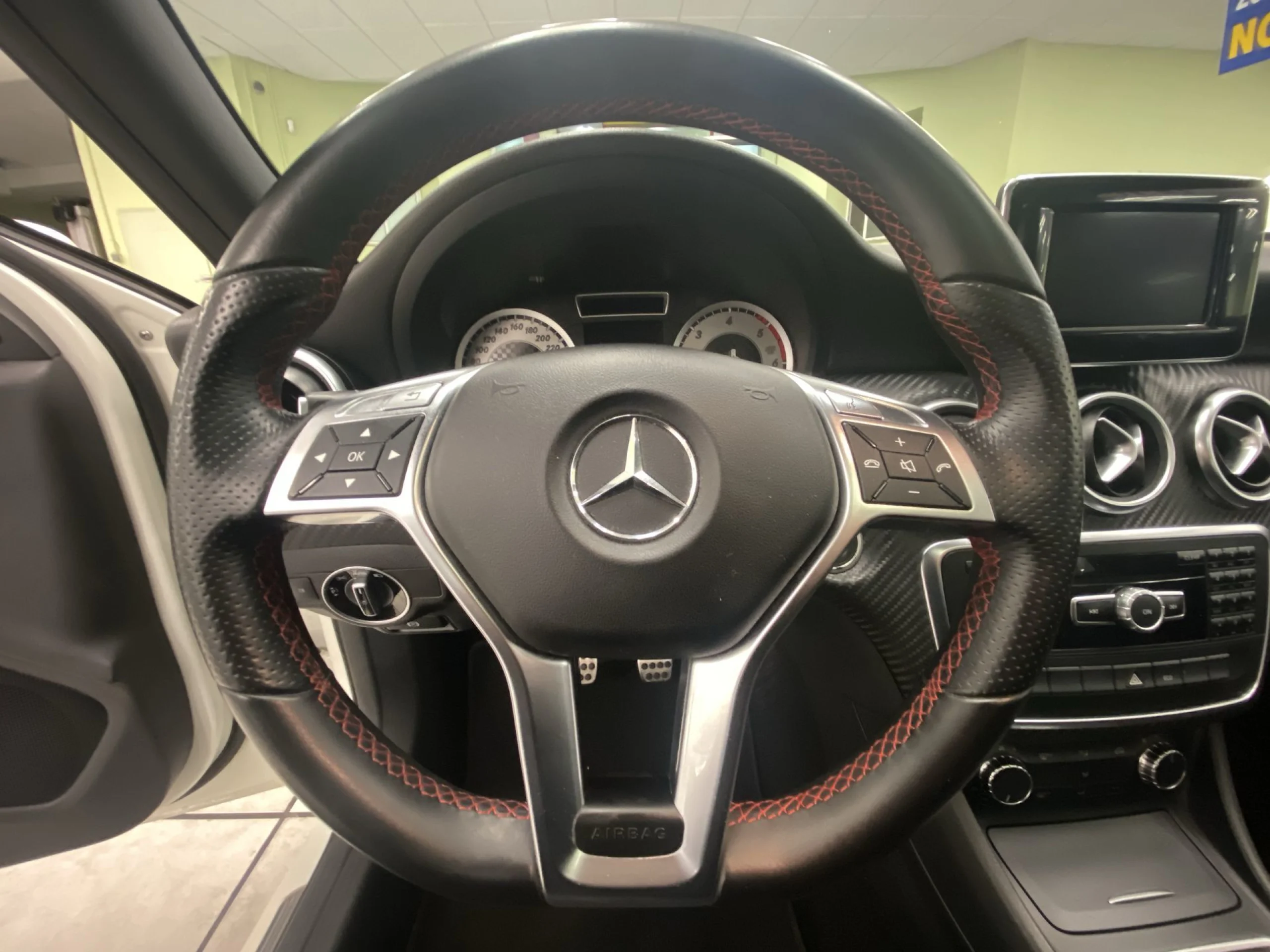 Mercedes-Benz Clase A A 180 CDI Blue Efficiency AMG Line 80 kW (109 CV) - Foto 11