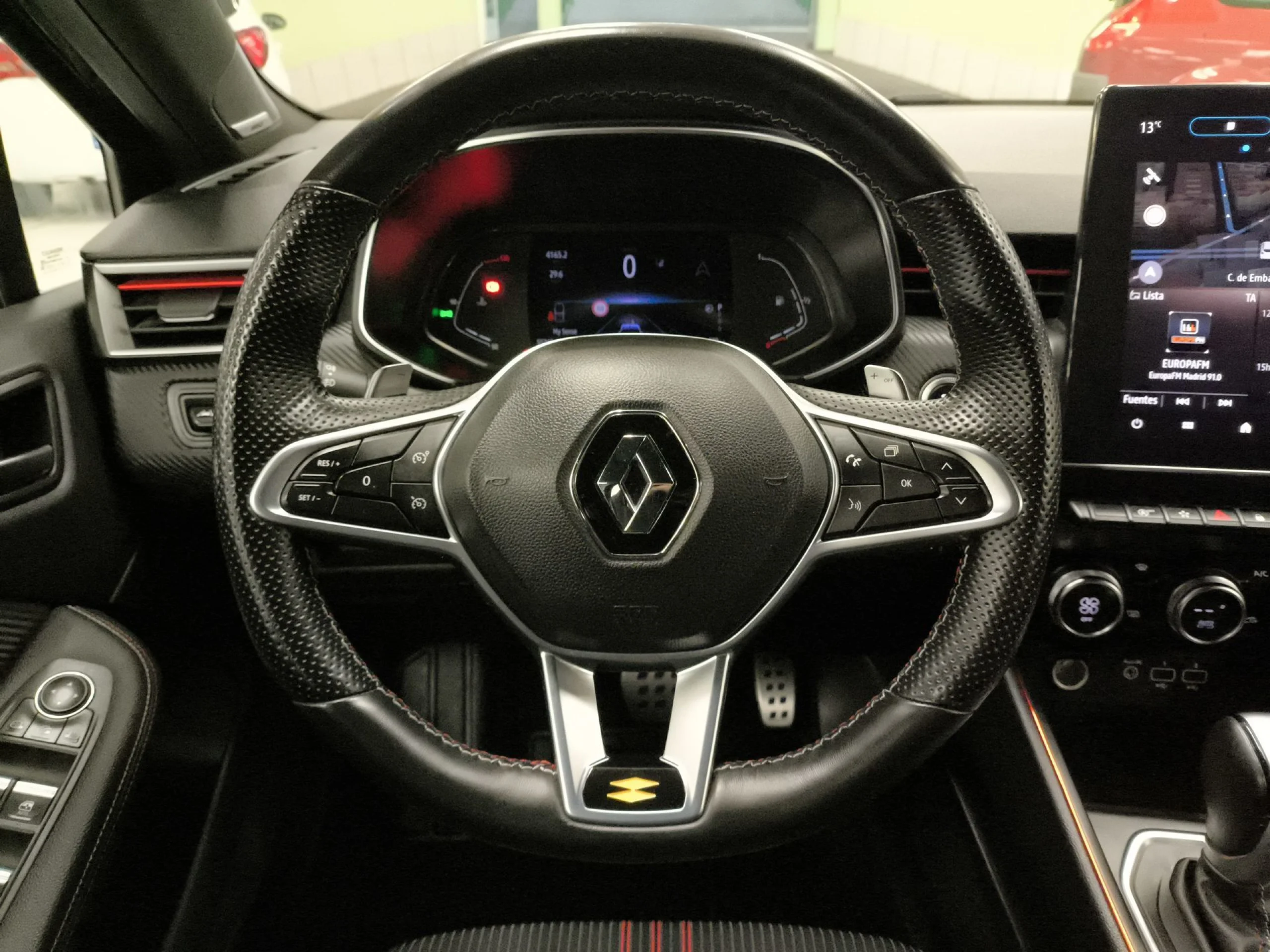 Renault Clio RS Line TCe 96 kW (130 CV) GPF EDC - Foto 11