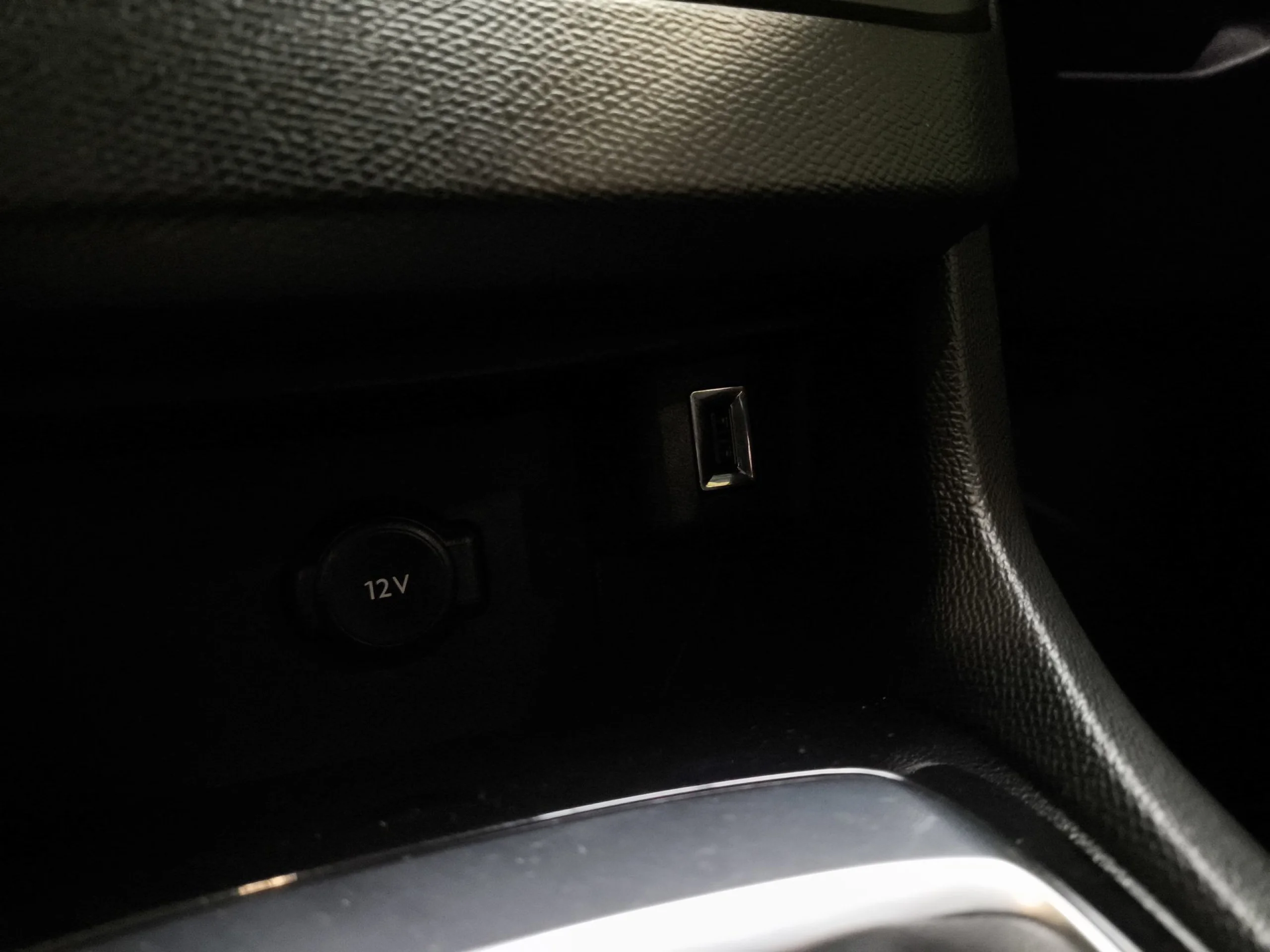 Peugeot 308 BlueHDi 100 Style 75 kW (100 CV) - Foto 24