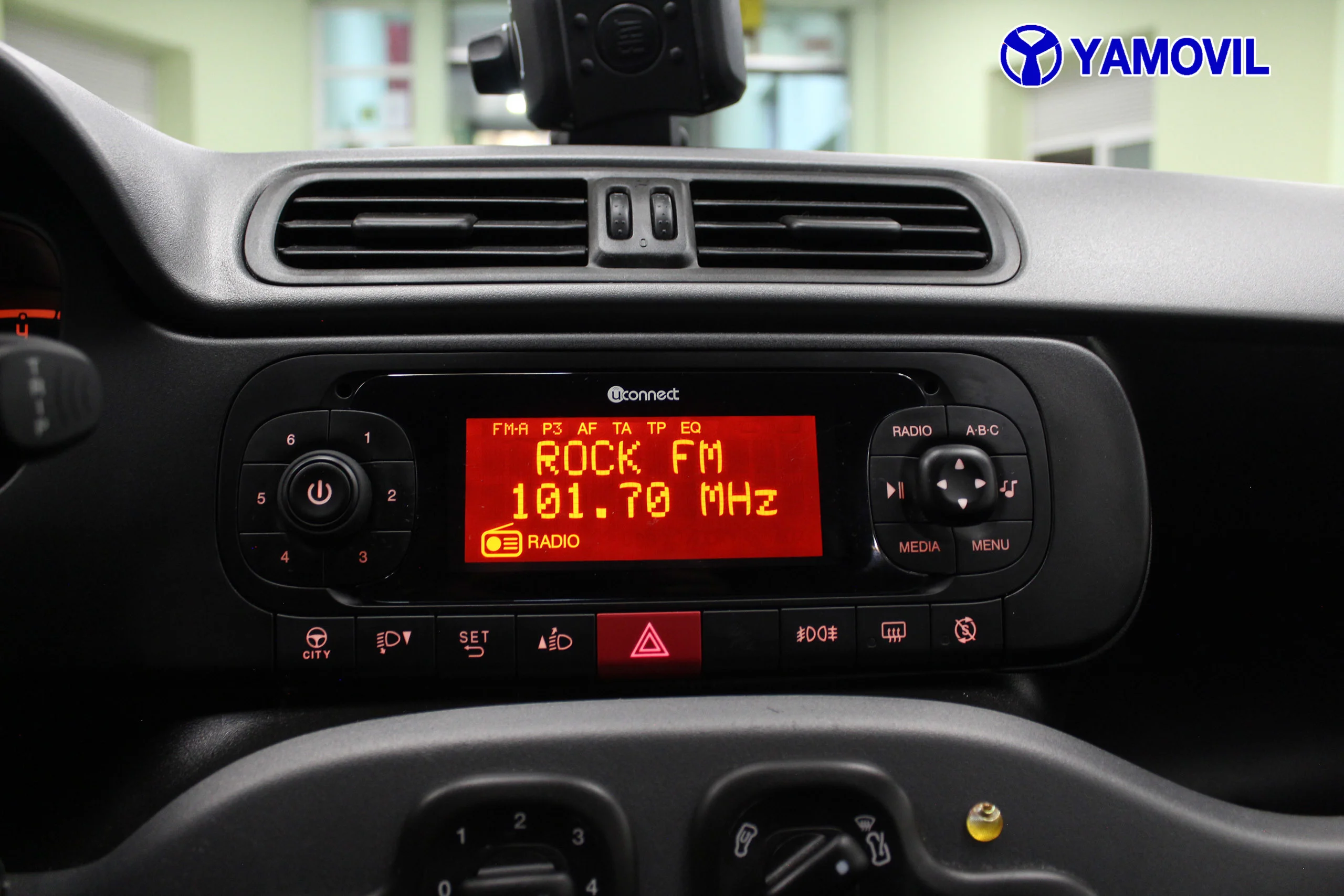 Fiat Panda PANDA CITY LIFE HYBRID 1,0 70CV  GSE 5P - Foto 27