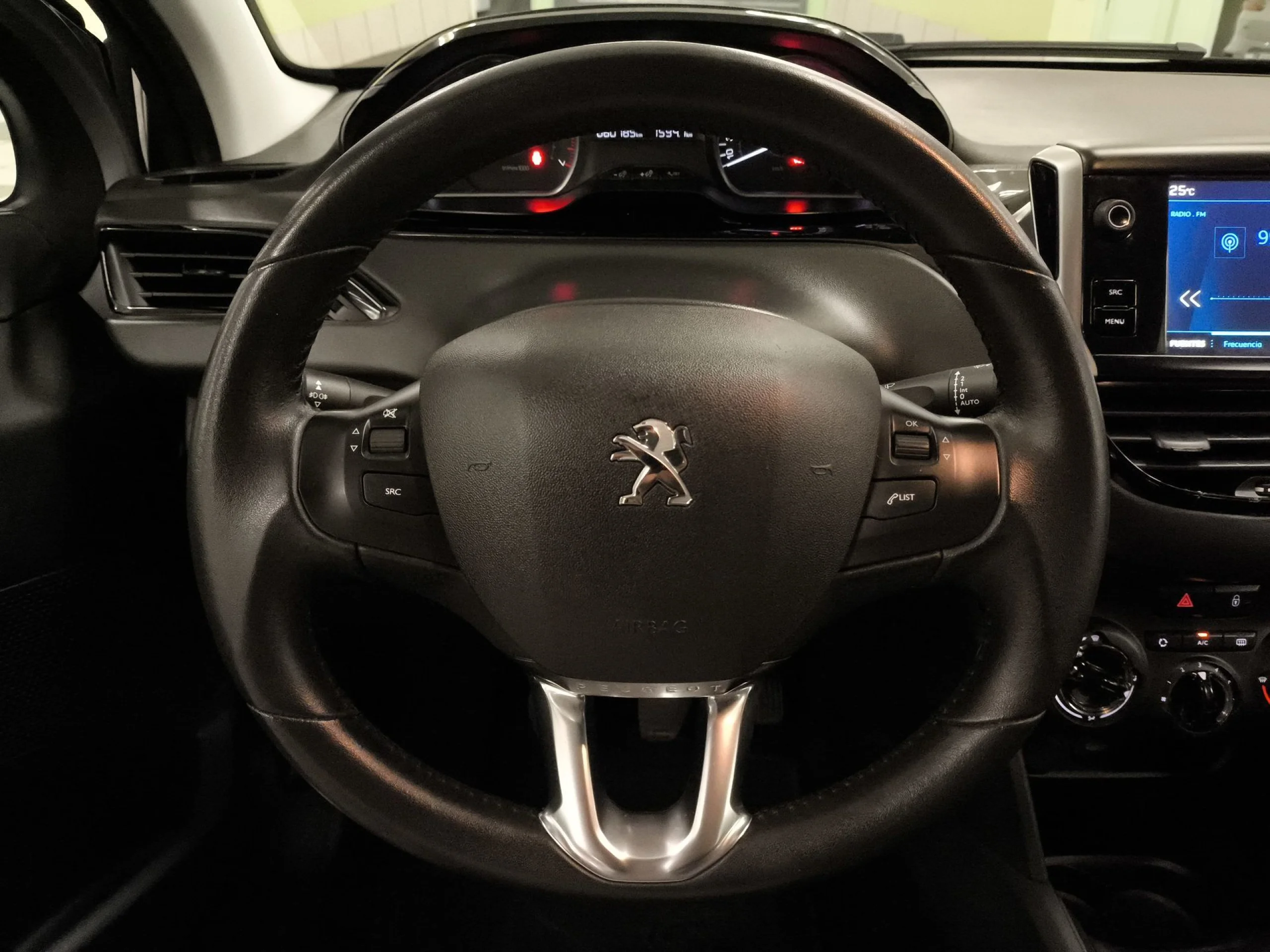 Peugeot 208 PureTech Signature 60 kW (82 CV) - Foto 13