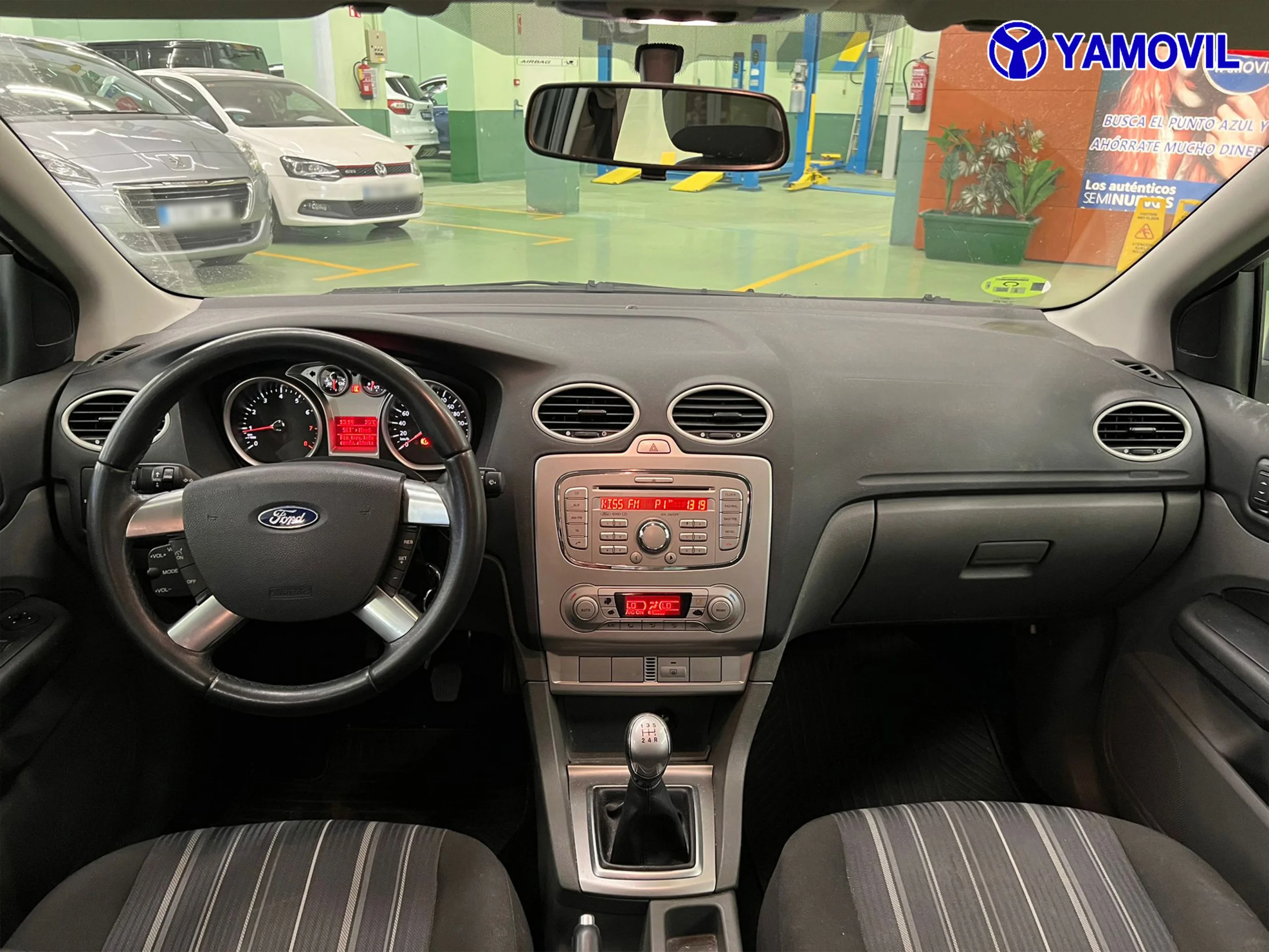 Ford Focus 1.6i 100CV TITANIUM 5P. - Foto 3