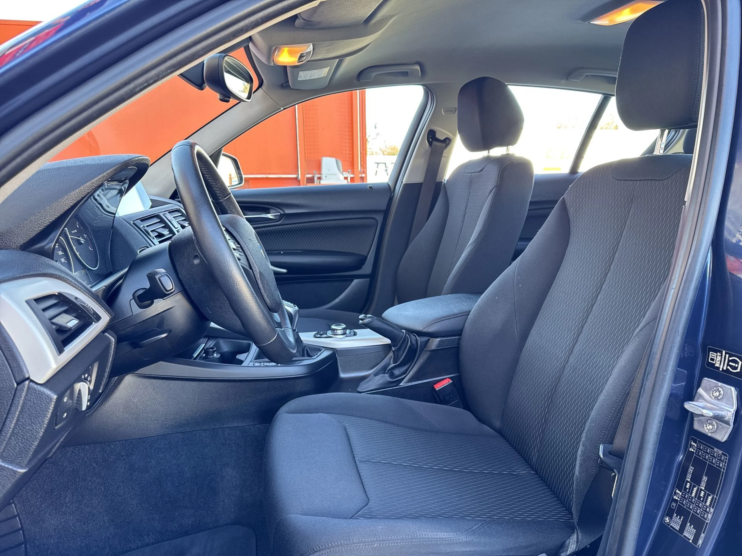 BMW Serie 1 116d 85 kW (116 CV) - Foto 8