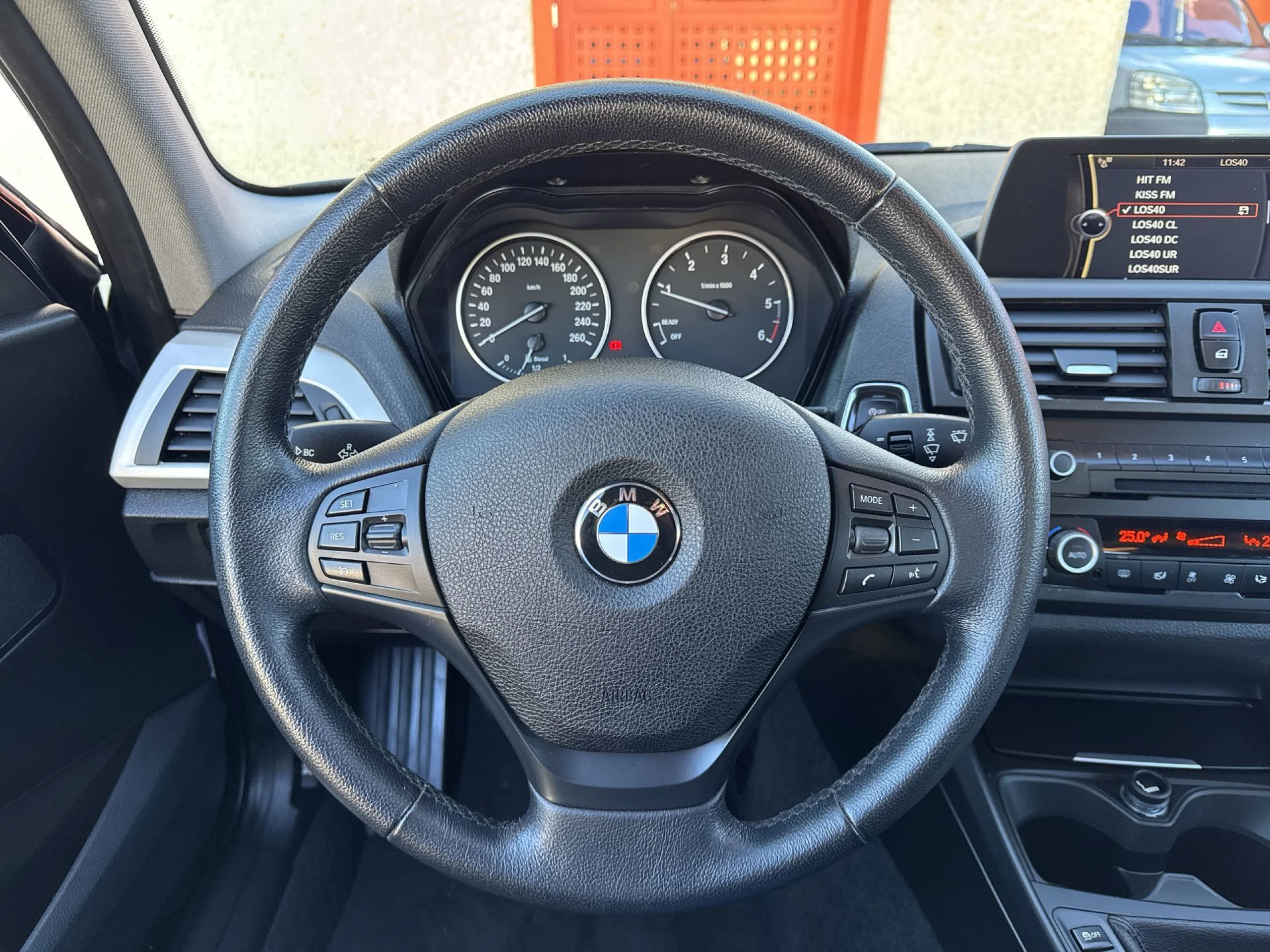 BMW Serie 1 116d 85 kW (116 CV) - Foto 13