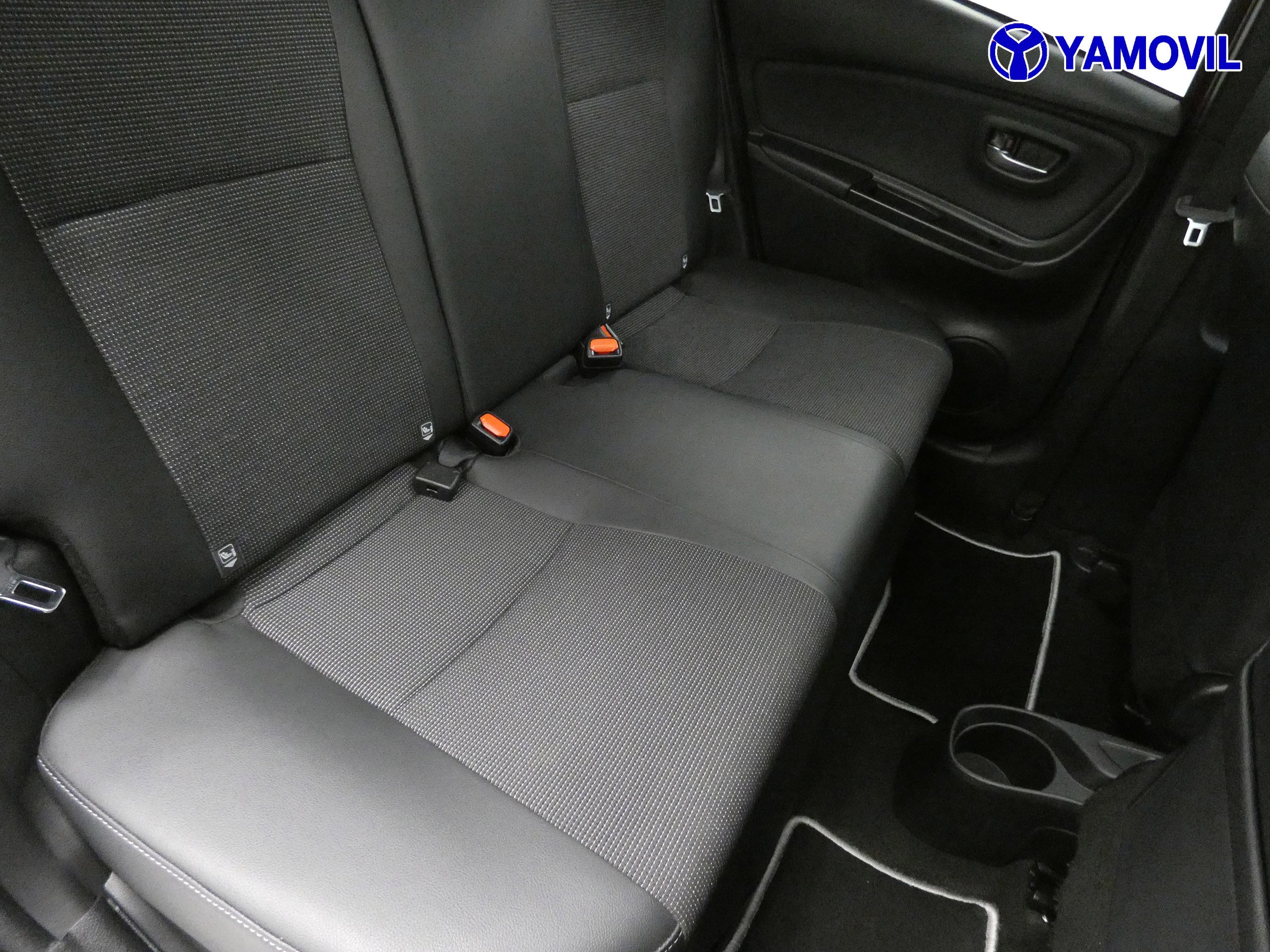 Toyota Yaris 1.5 HYBRID FEEL LIMITED EDITION - Foto 15
