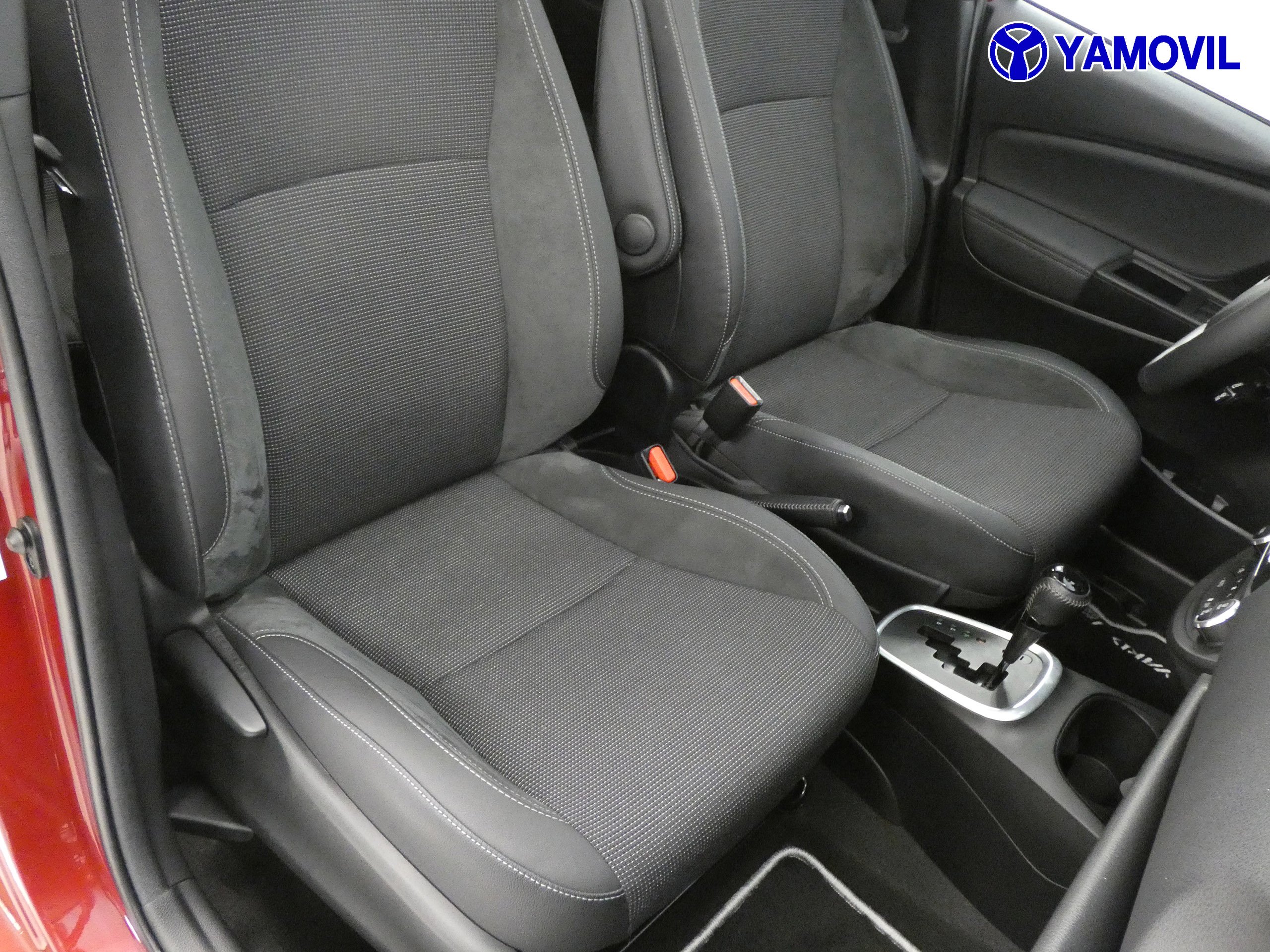 Toyota Yaris 1.5 HYBRID FEEL LIMITED EDITION - Foto 16