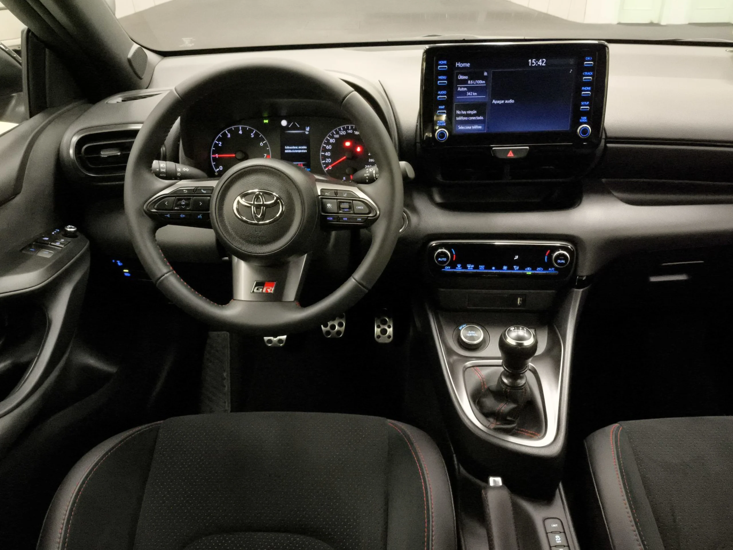 Toyota Gr yaris 1.6 192 kW (261 CV) - Foto 17