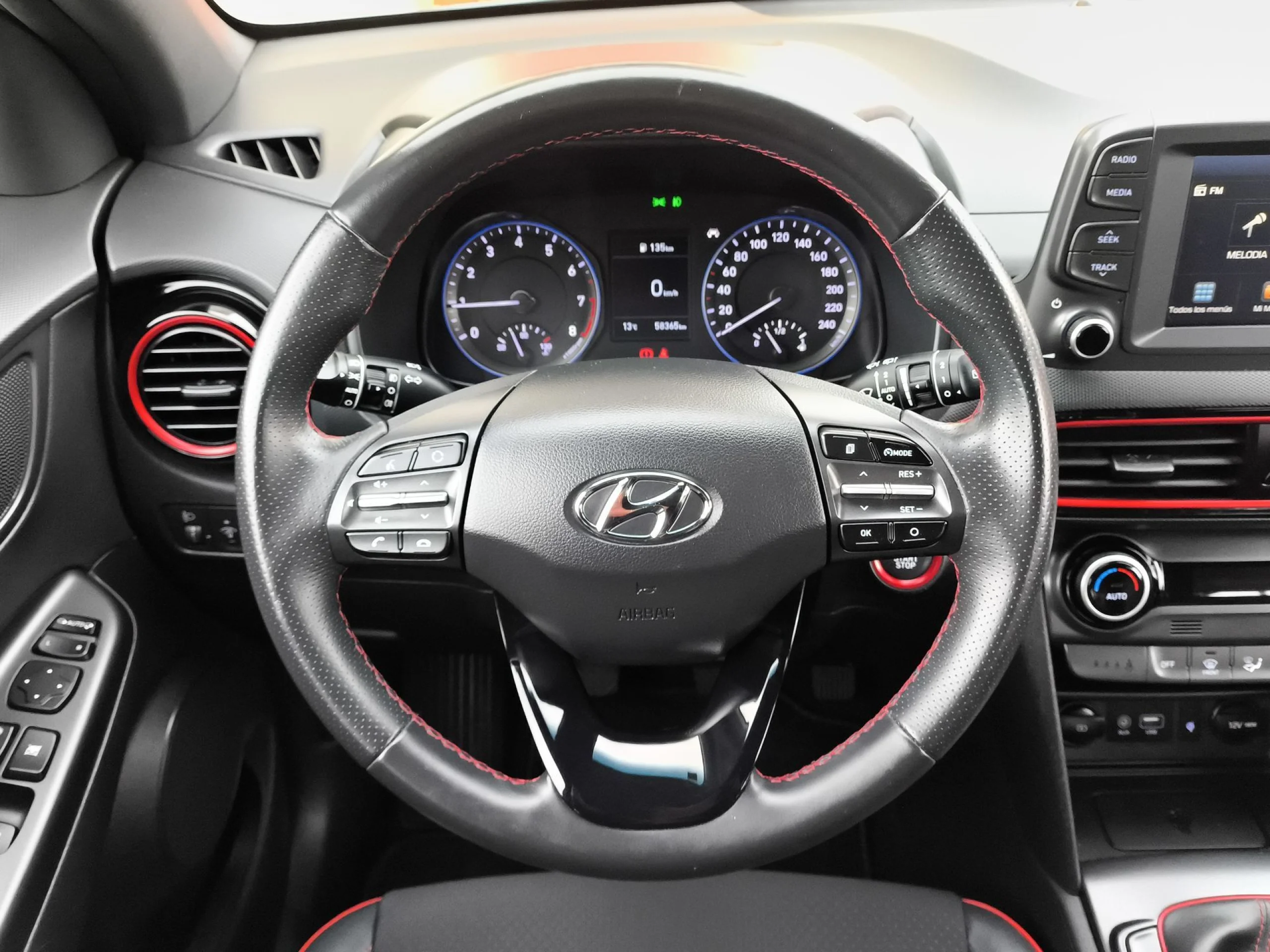 Hyundai Kona 1.0 TGDI SLE 4x2 88 kW (120 CV) - Foto 11