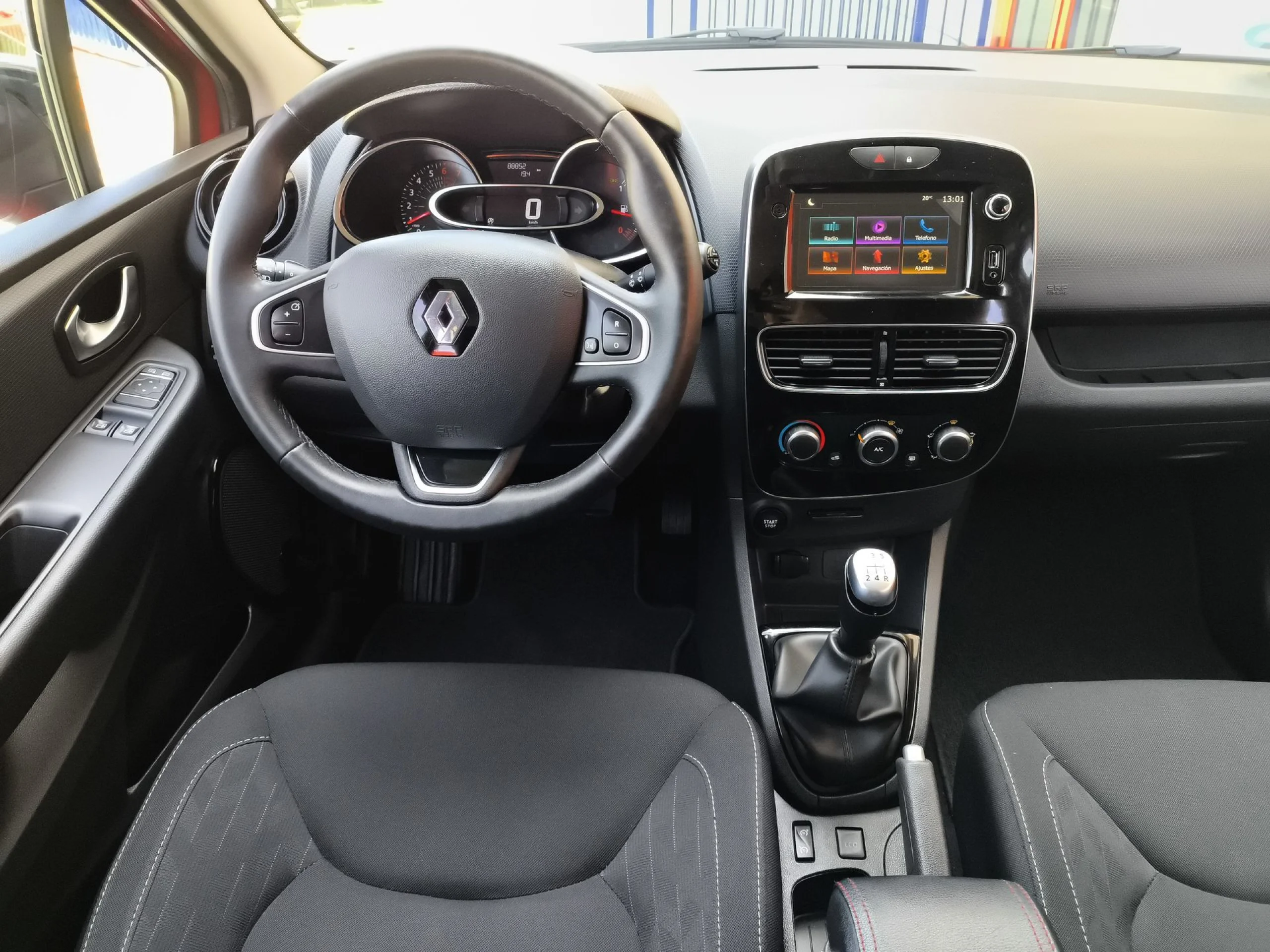 Renault Clio Limited TCe 66 kW (90 CV) GLP - Foto 17