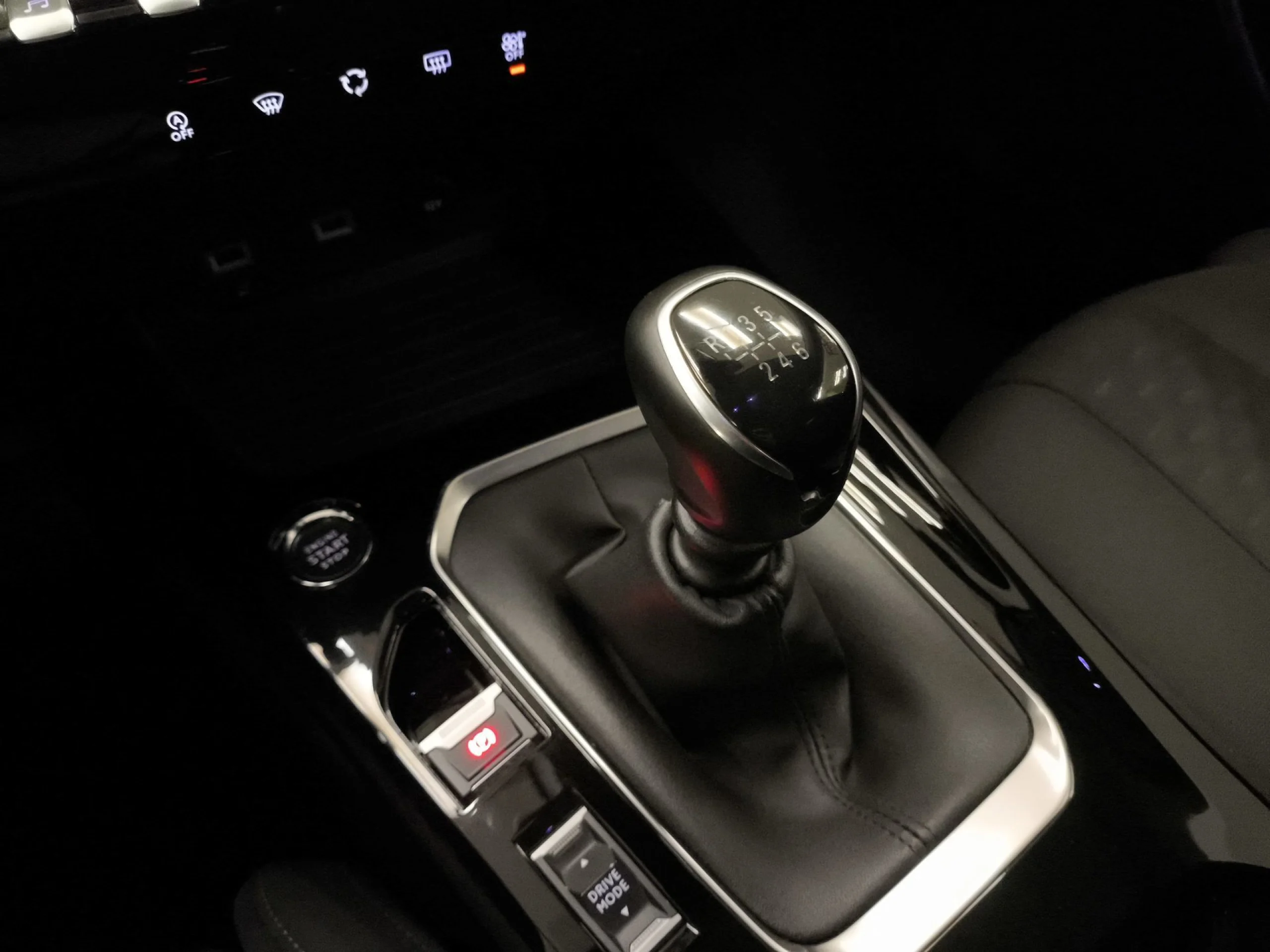 Peugeot 508 BlueHDi 130 SANDS Business Line 96 kW (130 CV) - Foto 19