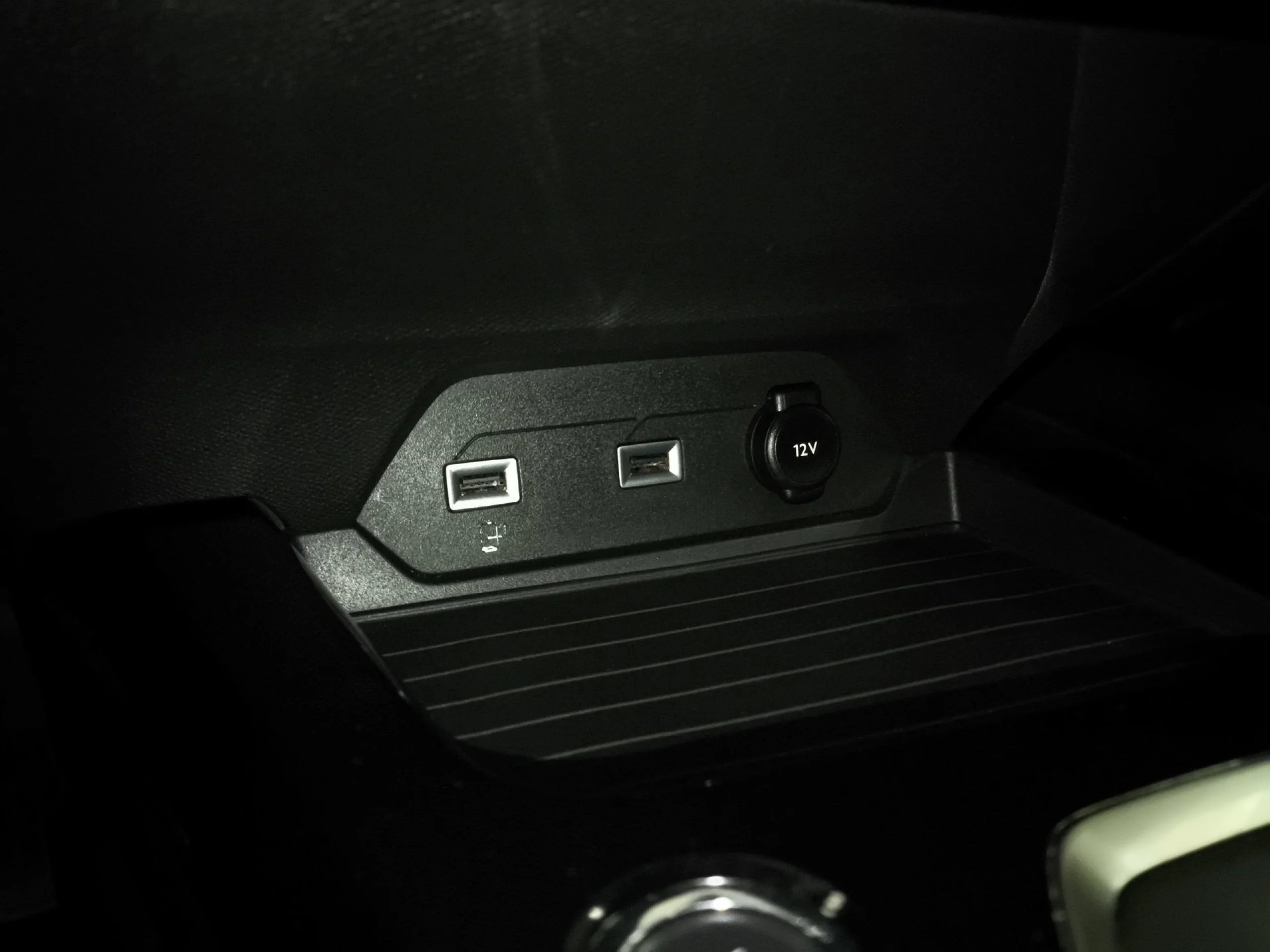 Peugeot 508 BlueHDi 130 SANDS Business Line 96 kW (130 CV) - Foto 20