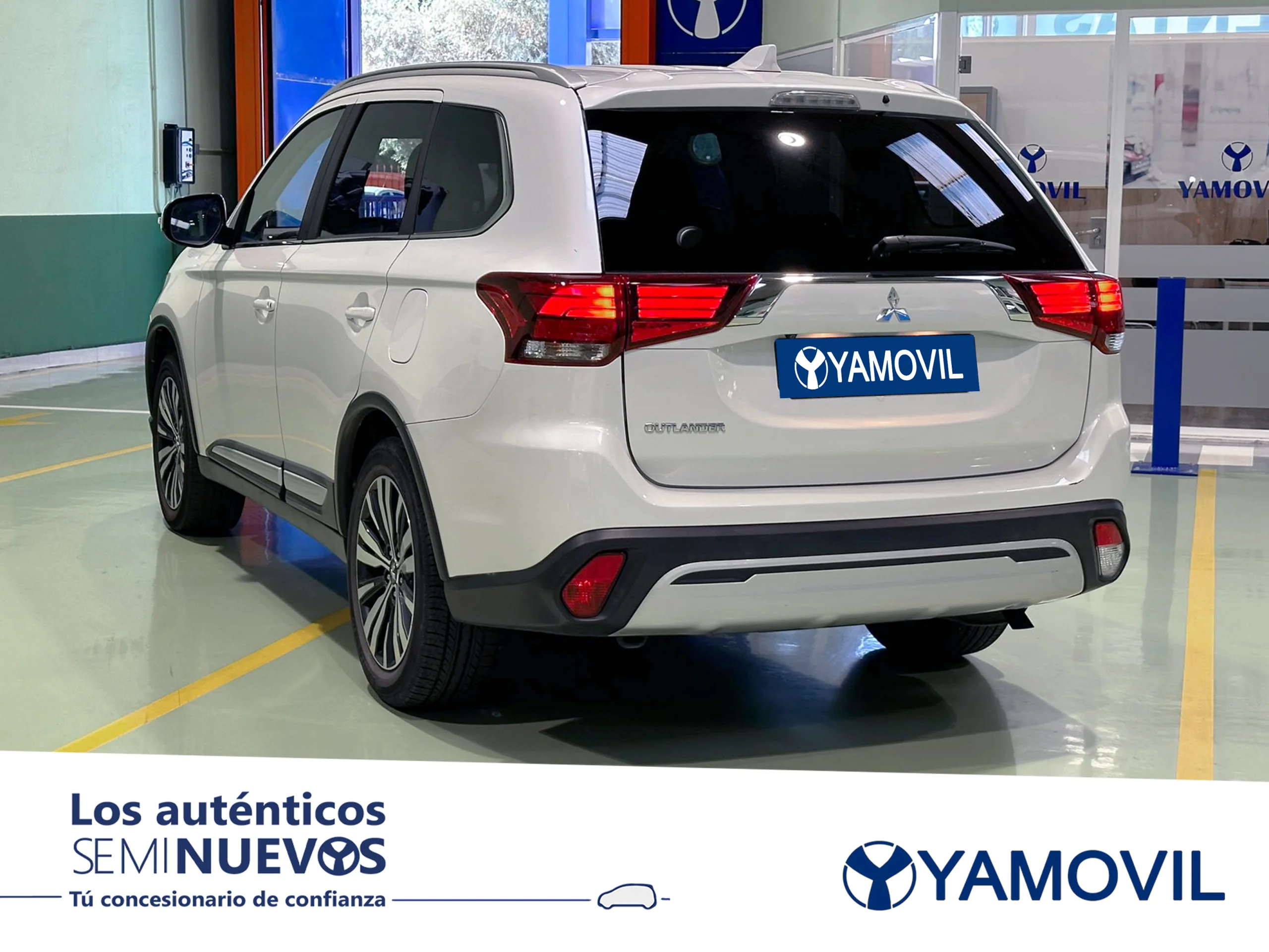 Mitsubishi Outlander 200 MPI Motion 2WD CVT 110 kW (150 CV) - Foto 4