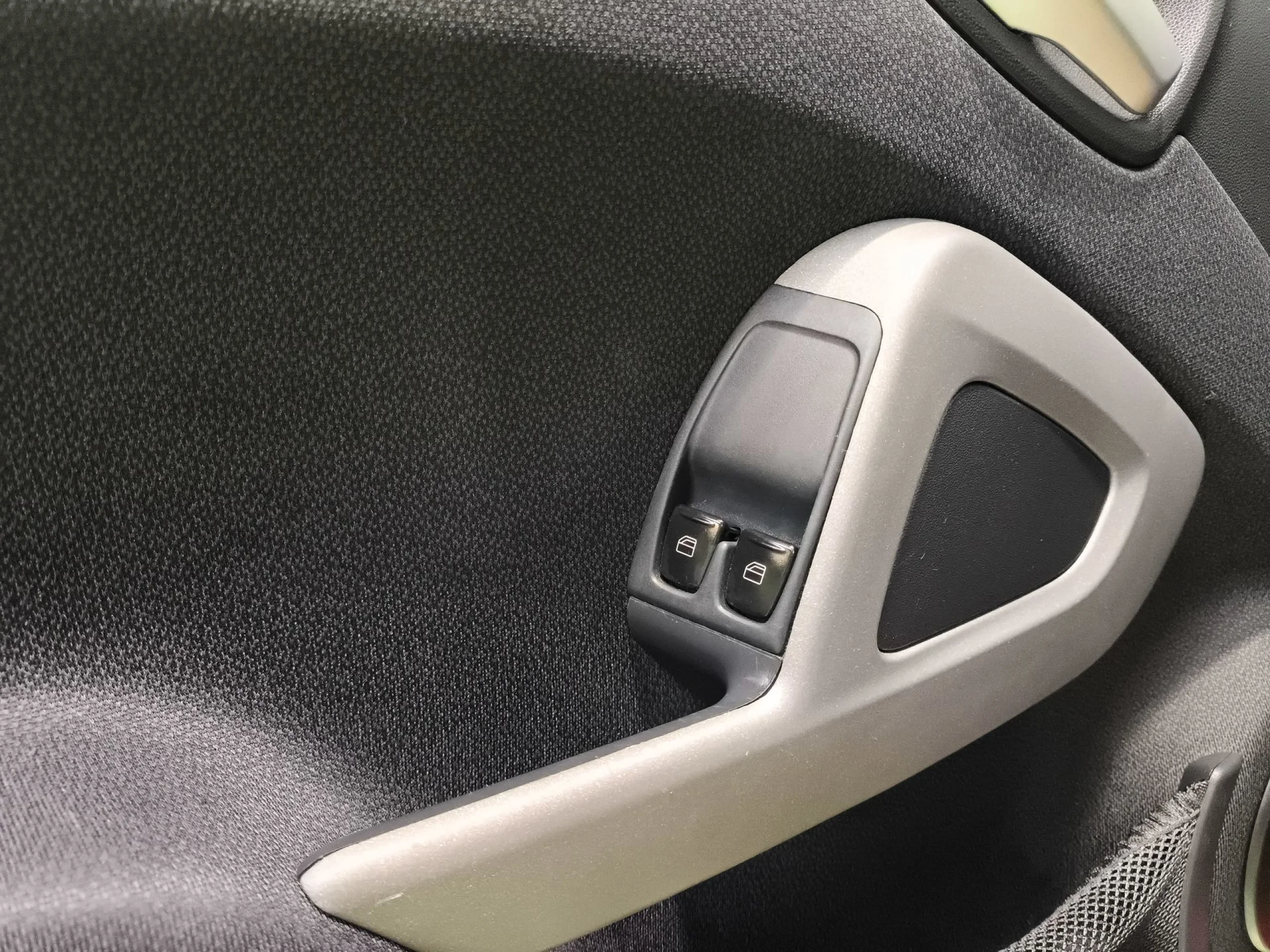 Smart ForTwo Coupe 52 mhd Passion 52 kW (71 CV) - Foto 9