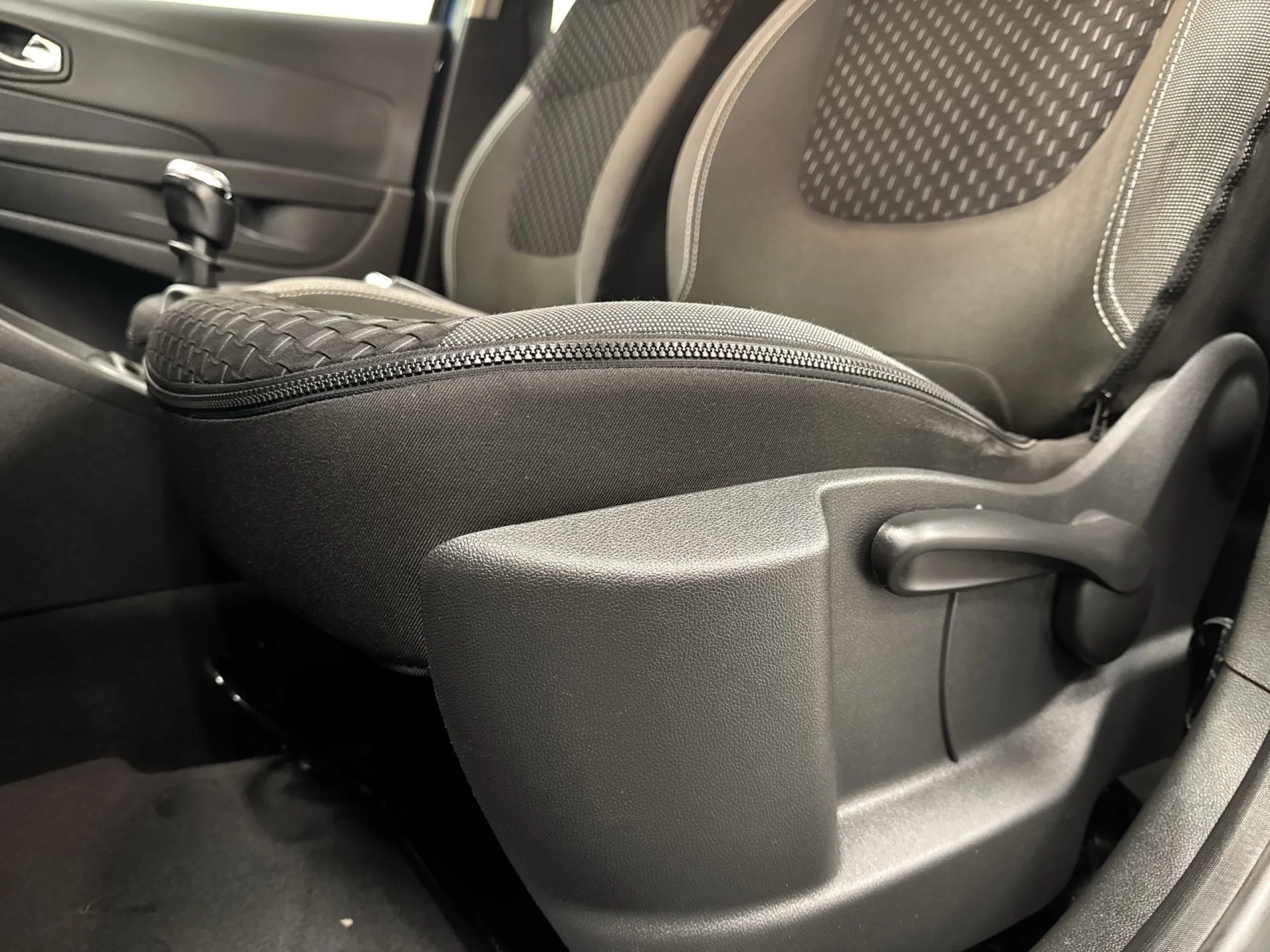 Renault Captur Zen Energy TCe 88 kW (120 CV) - Foto 9