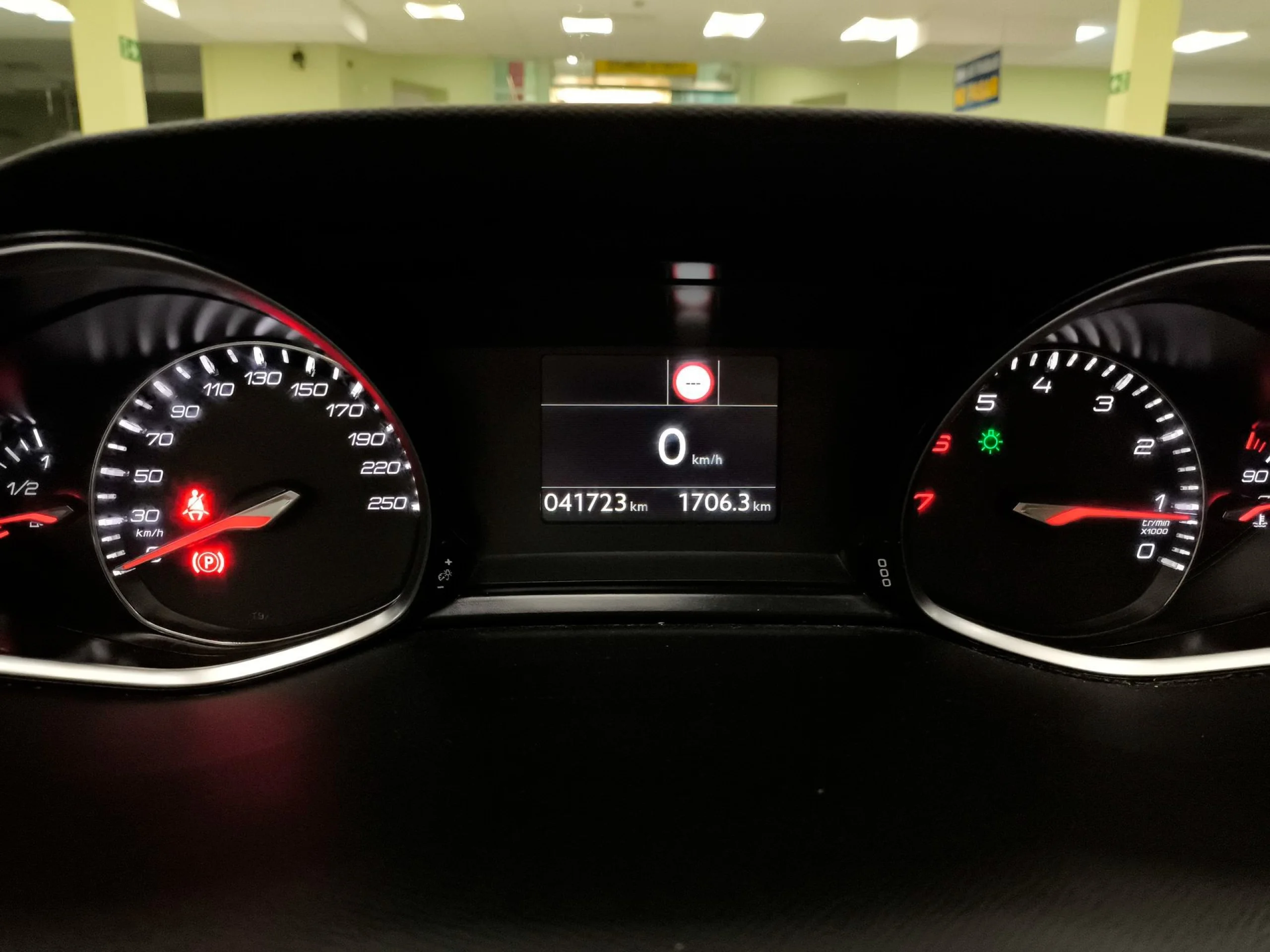 Peugeot 308 PureTech 130 SANDS Allure 96 kW (130 CV) - Foto 12